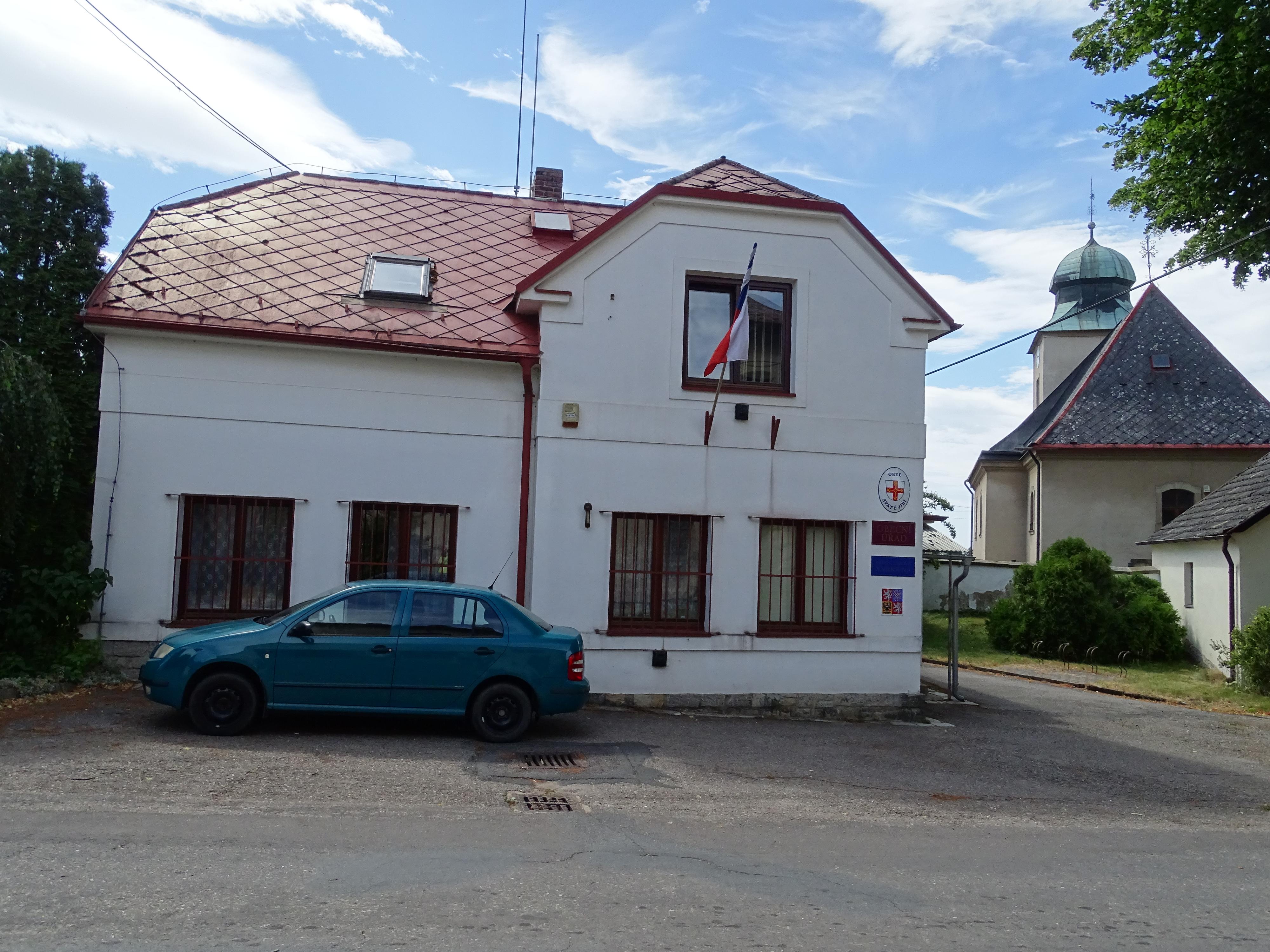 Svatý Jiří - obecní úřad foto 2