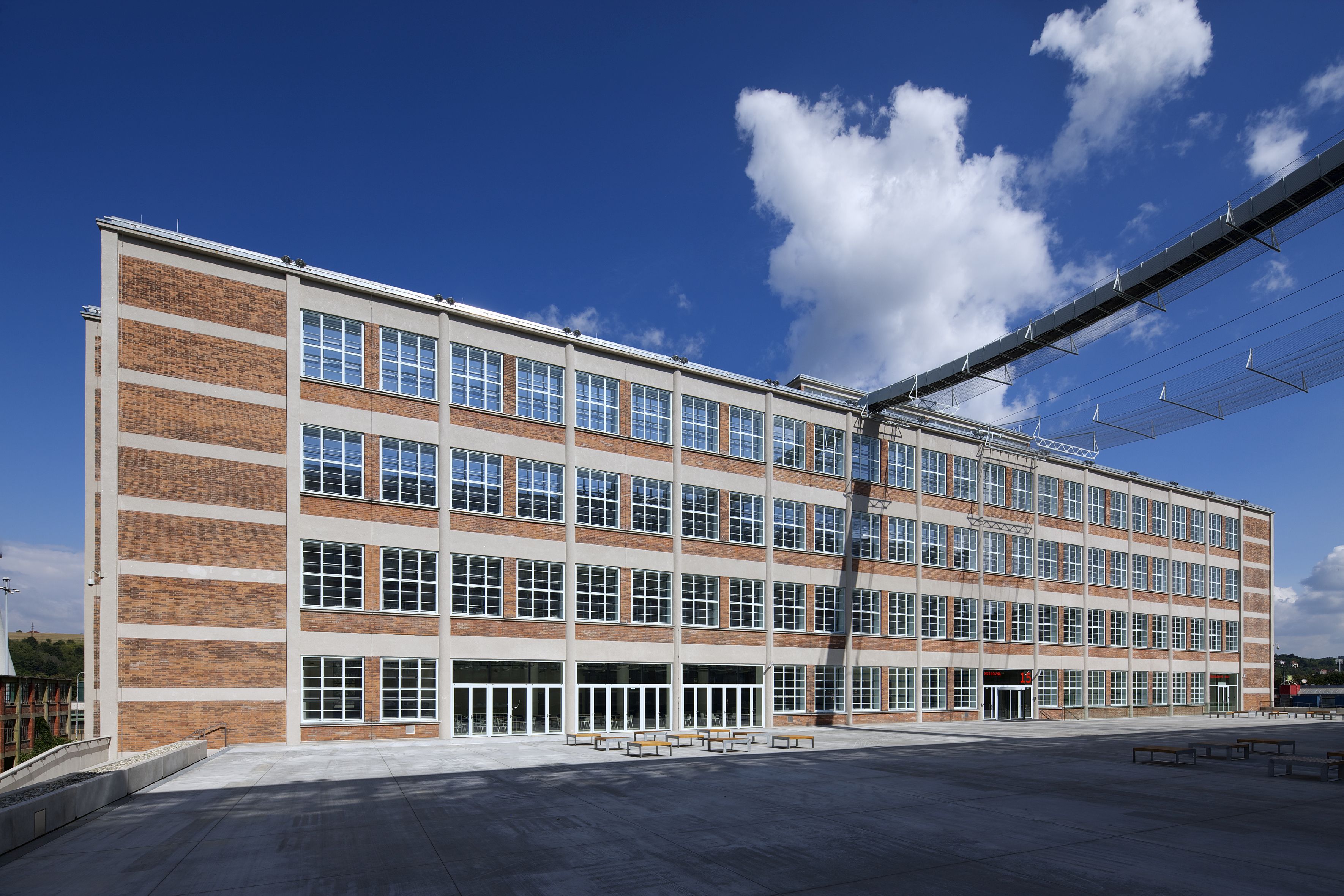 Krajská knihovna Františka Bartoše ve Zlíně foto 3