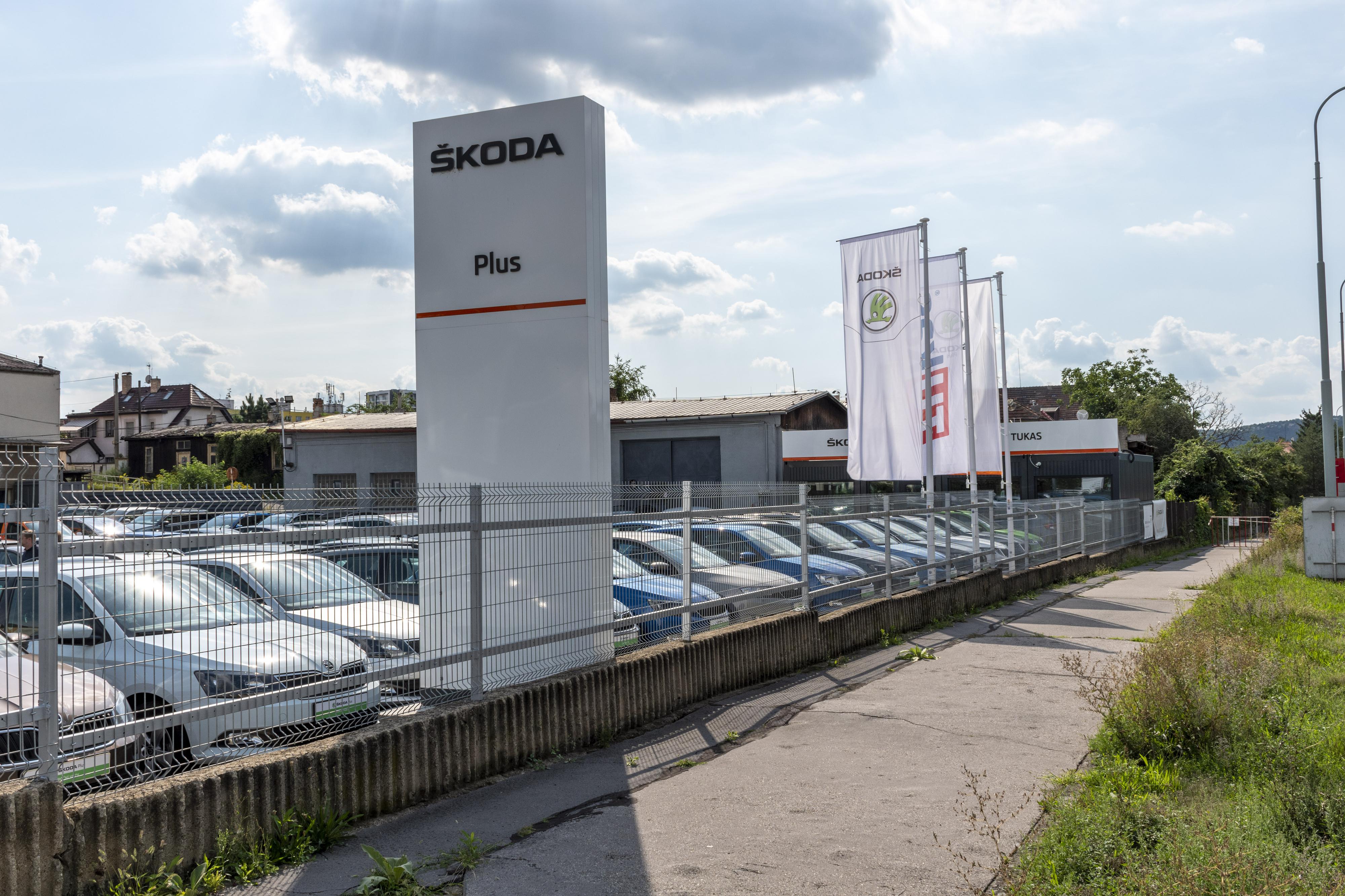 TUkas ojeté vozy foto 3