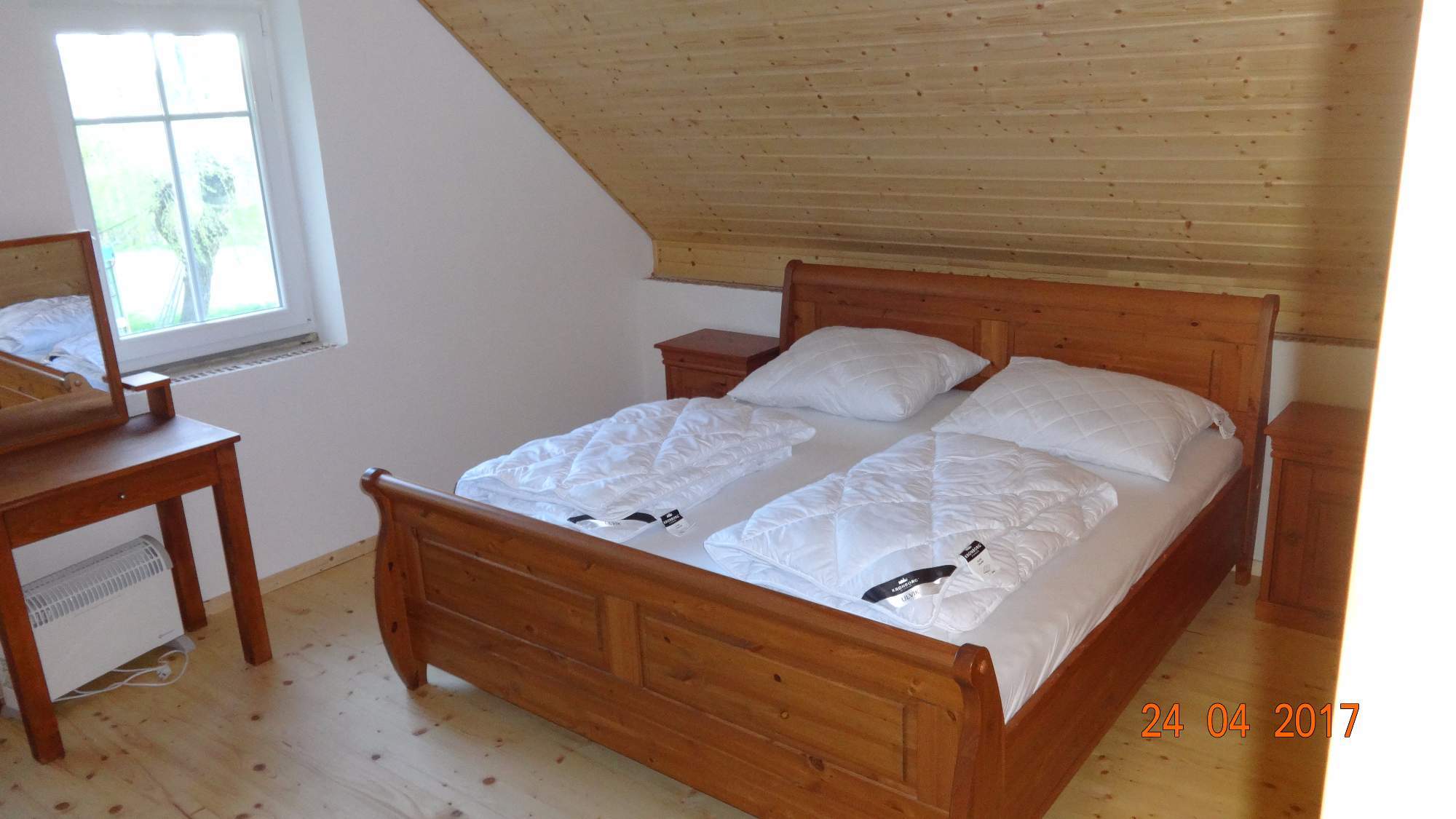 Chaloupka za potůčkem foto 3