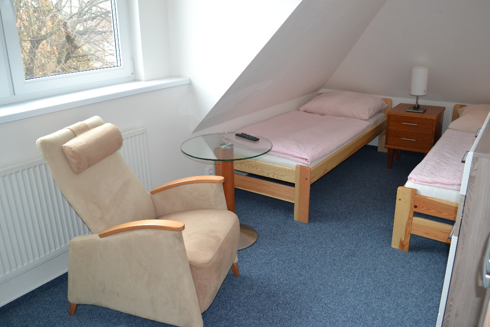 Levné ubytování - KM spol s.r.o. foto 2