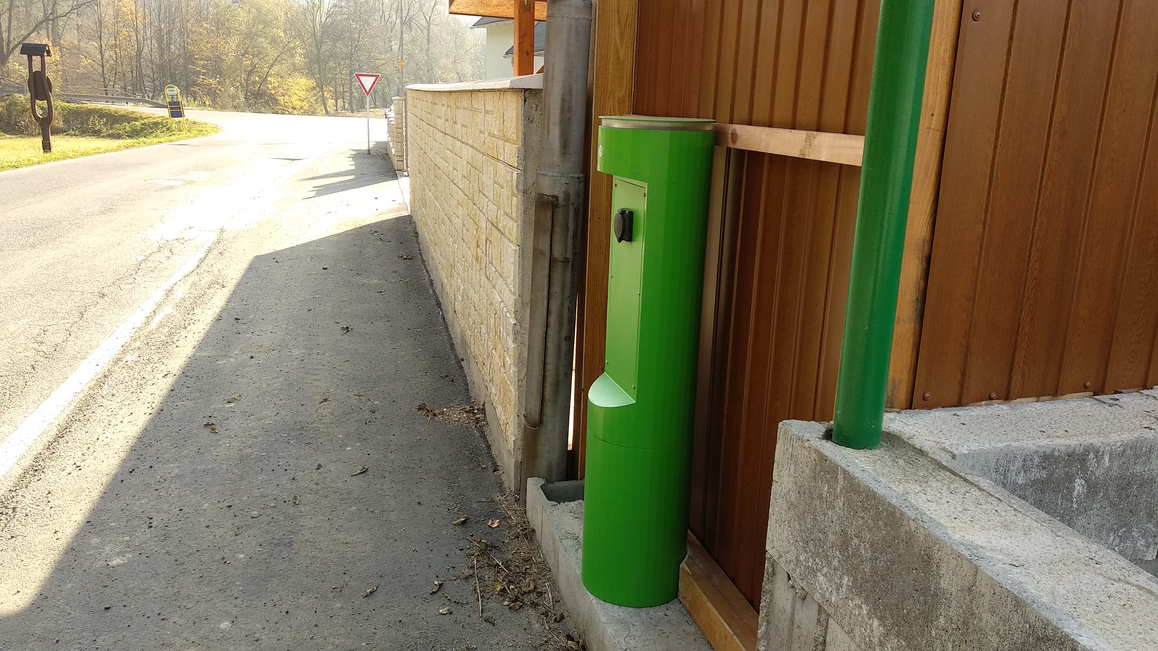 Nabíjecí stanice FIAPO