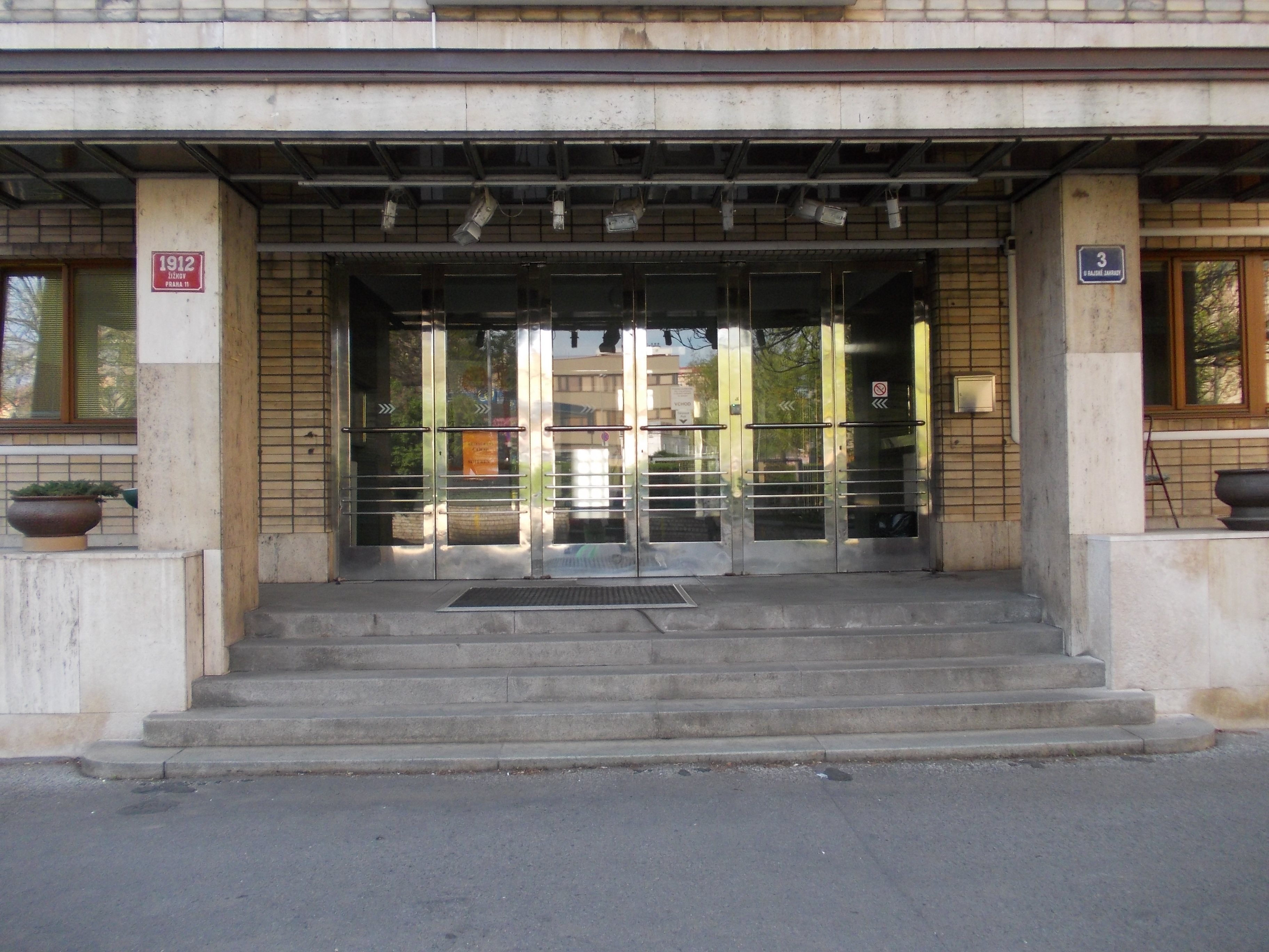 Anna Smrčková - ANNEX, certifikovaná vizážistka foto 3