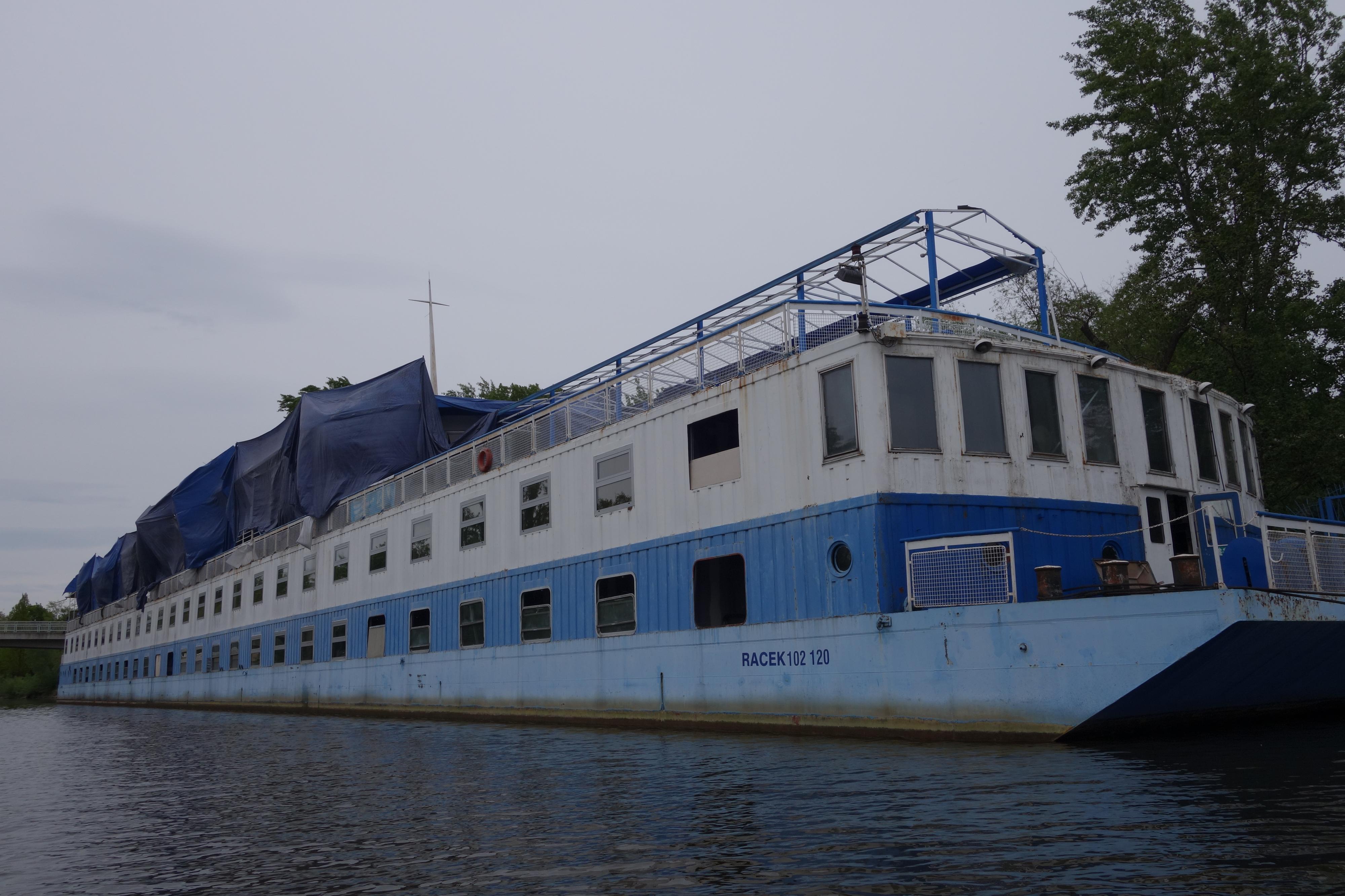 Restaurace Botel Racek