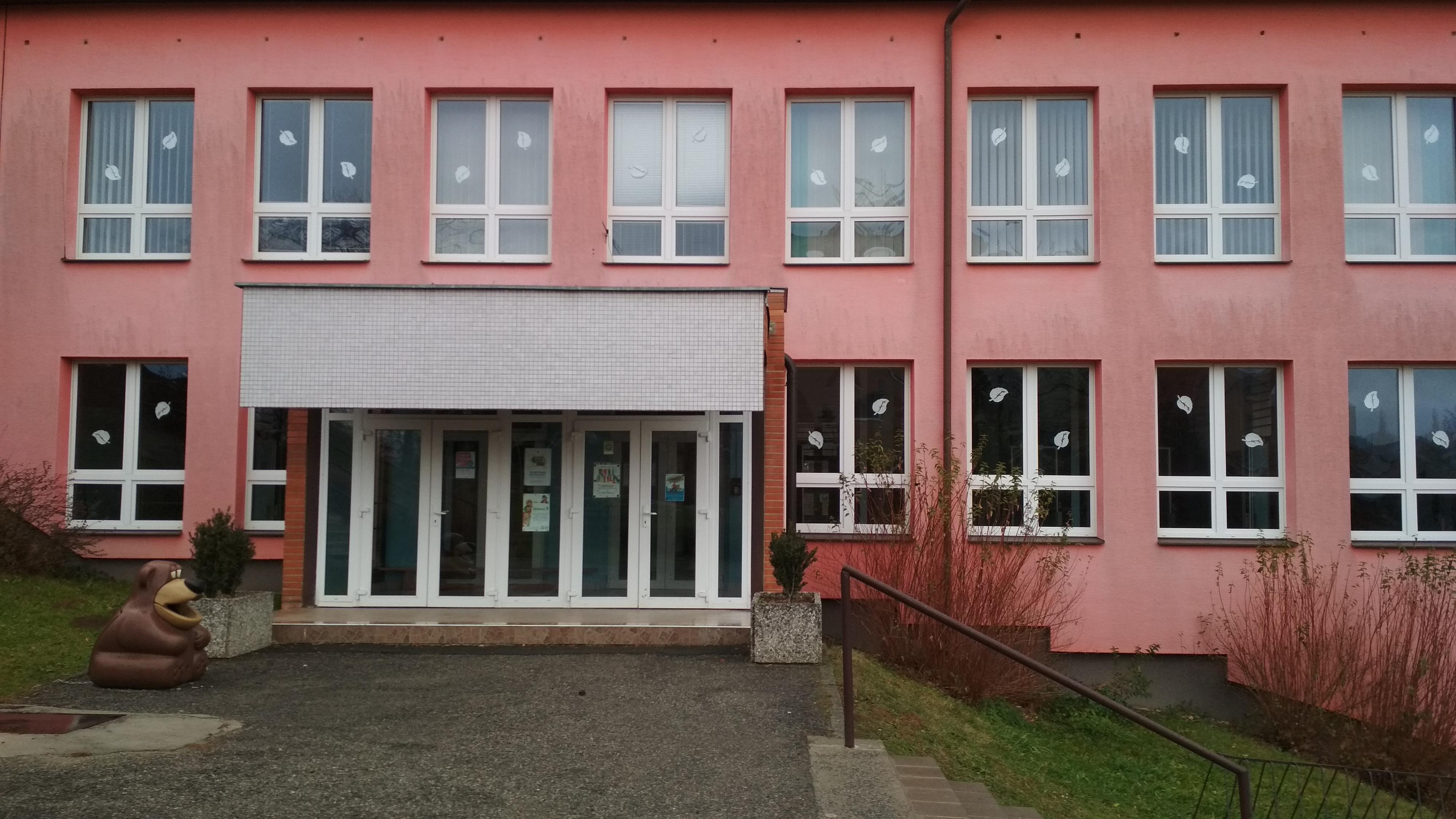 ZŠ 5. května, Rožnov pod Radhoštěm