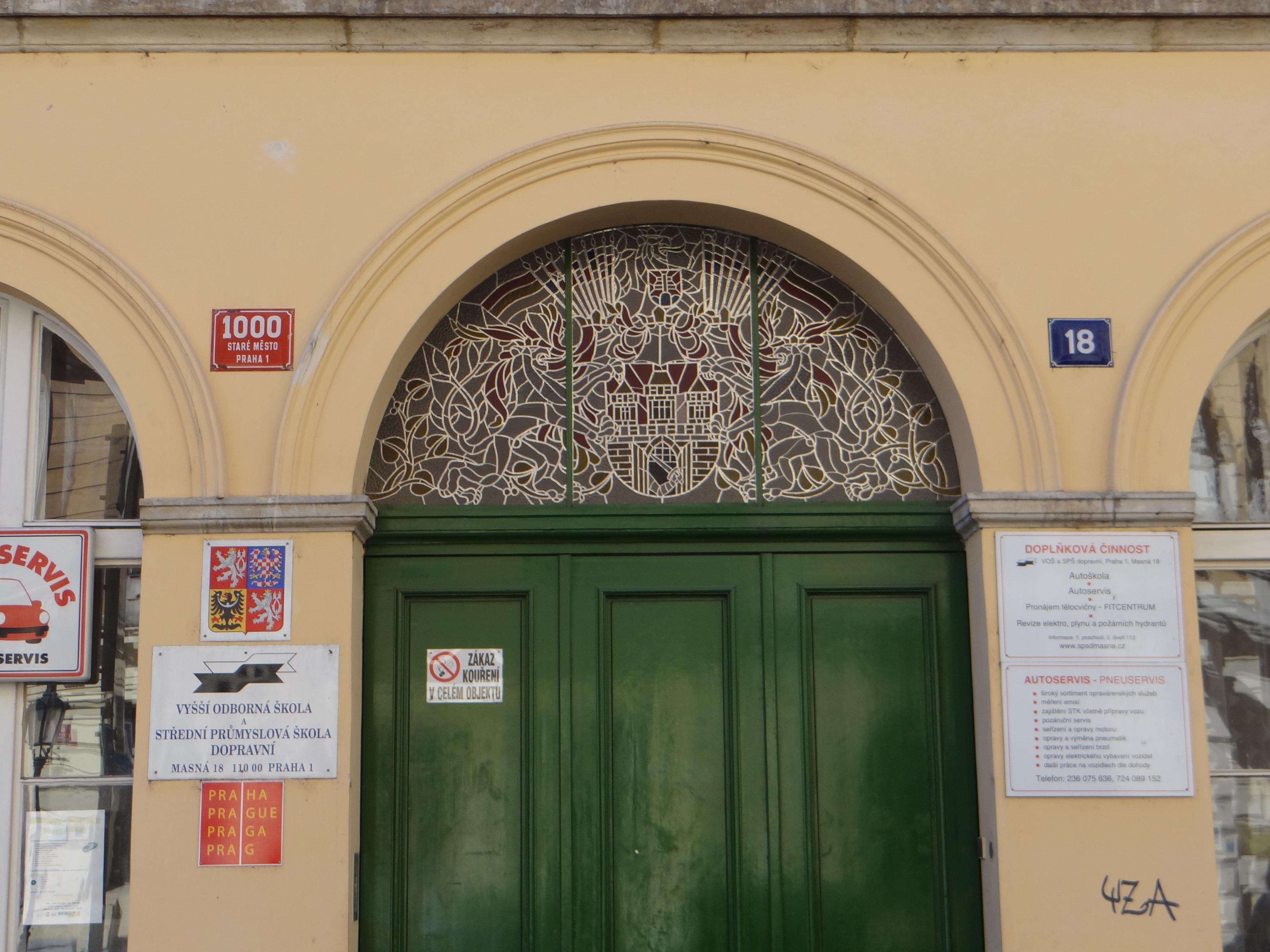 Střední průmyslová škola dopravní, Praha 1, Masná 18 foto 2