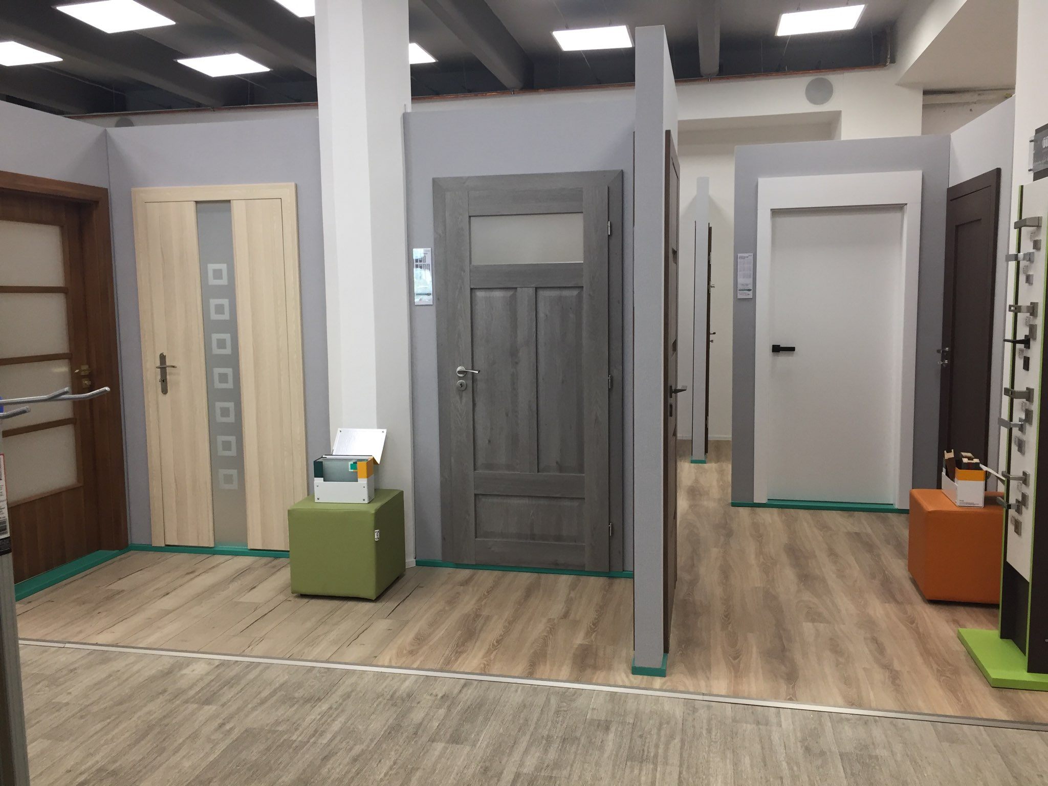 PRO DŮM - Podlahy a dveře foto 4