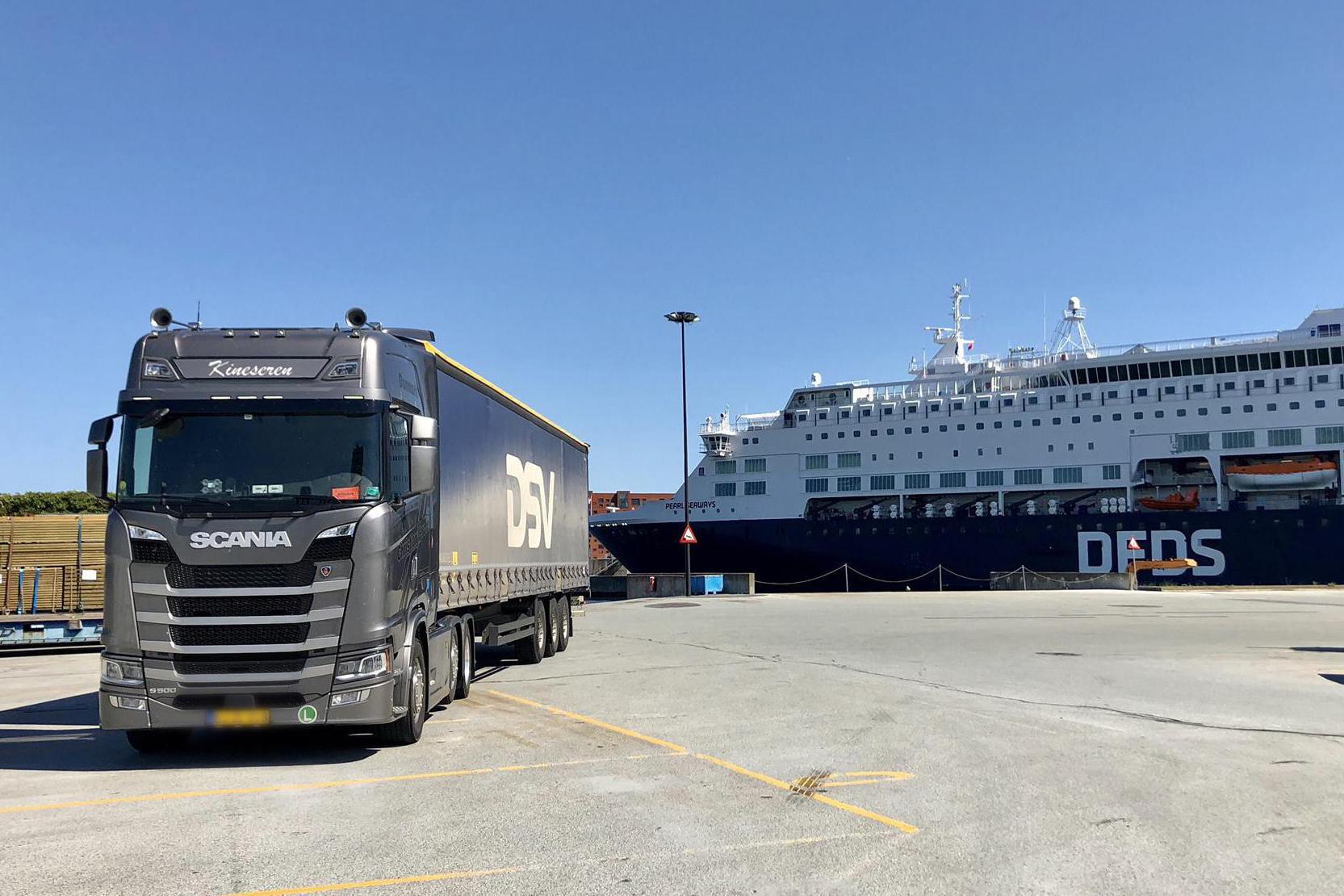 DSV Air &amp; Sea, s.r.o.