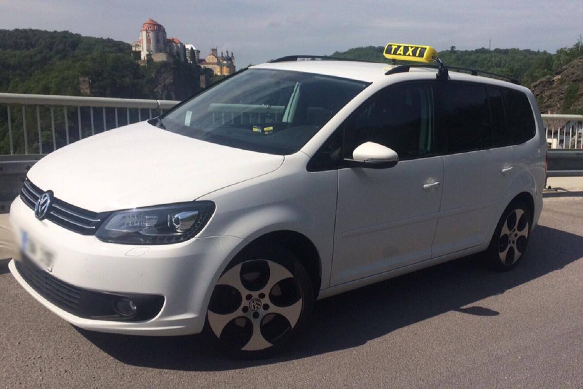 NON-STOP Taxi Znojmo