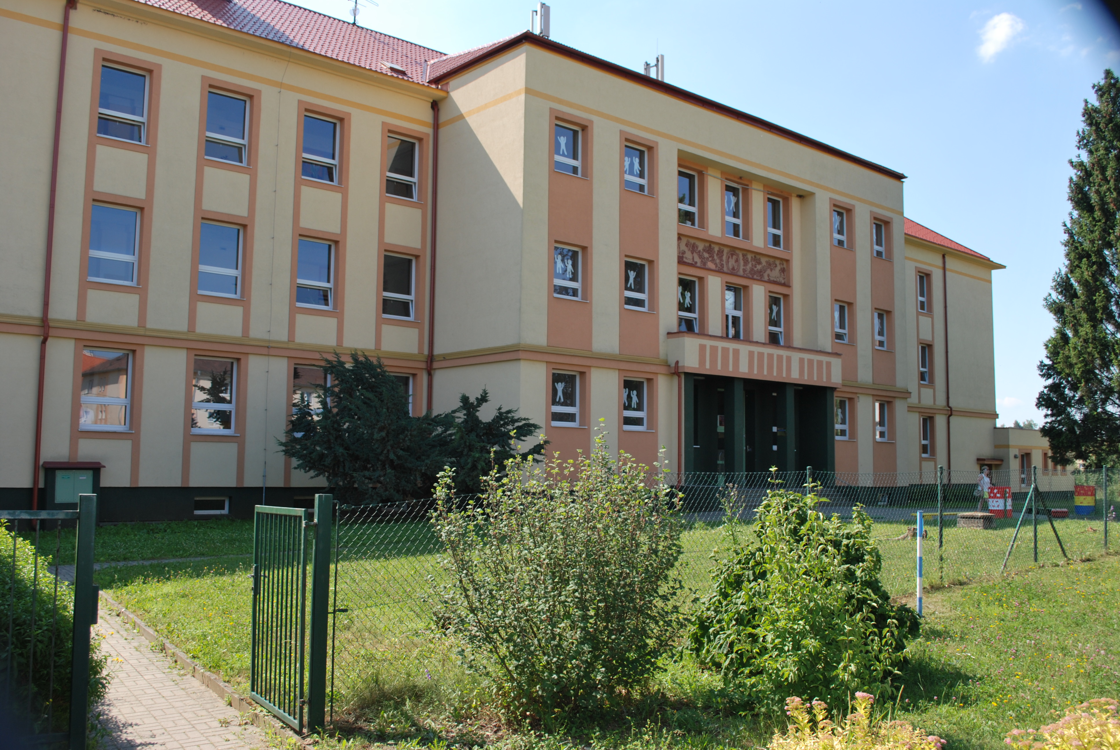 ZUŠ Heřmanův Městec, Prachovice foto 2