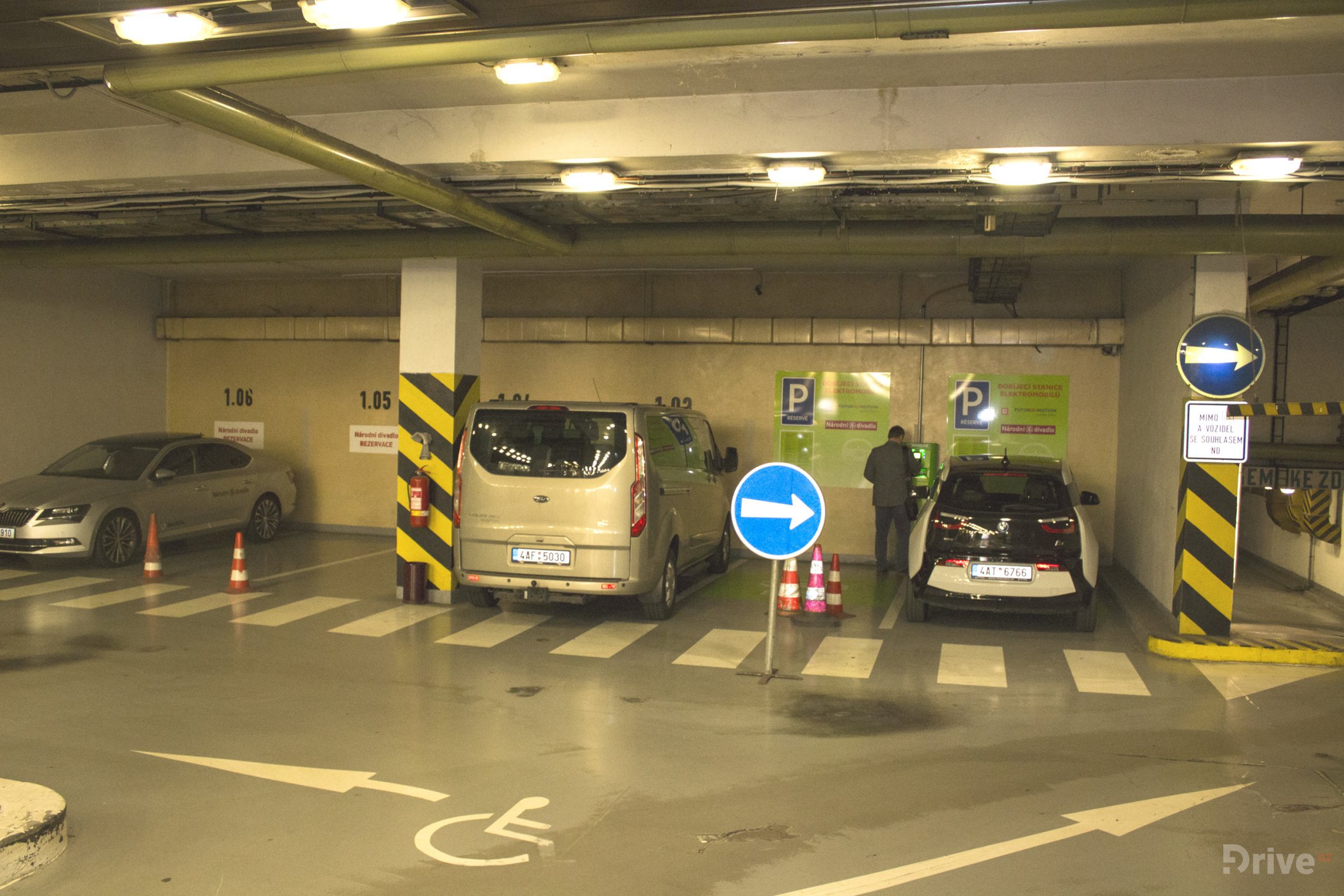 Nabíjecí stanice ČEZ foto 3