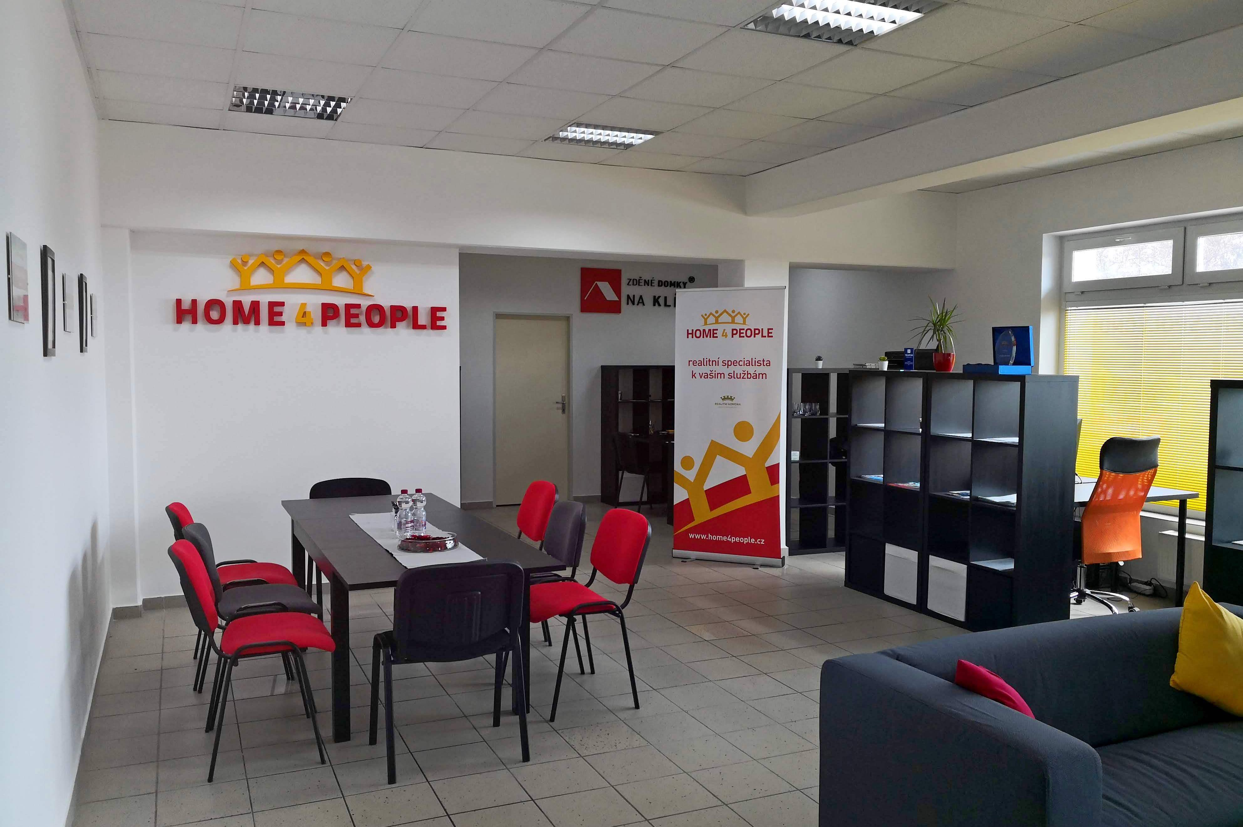 Vacula Radim - HOME 4 PEOPLE