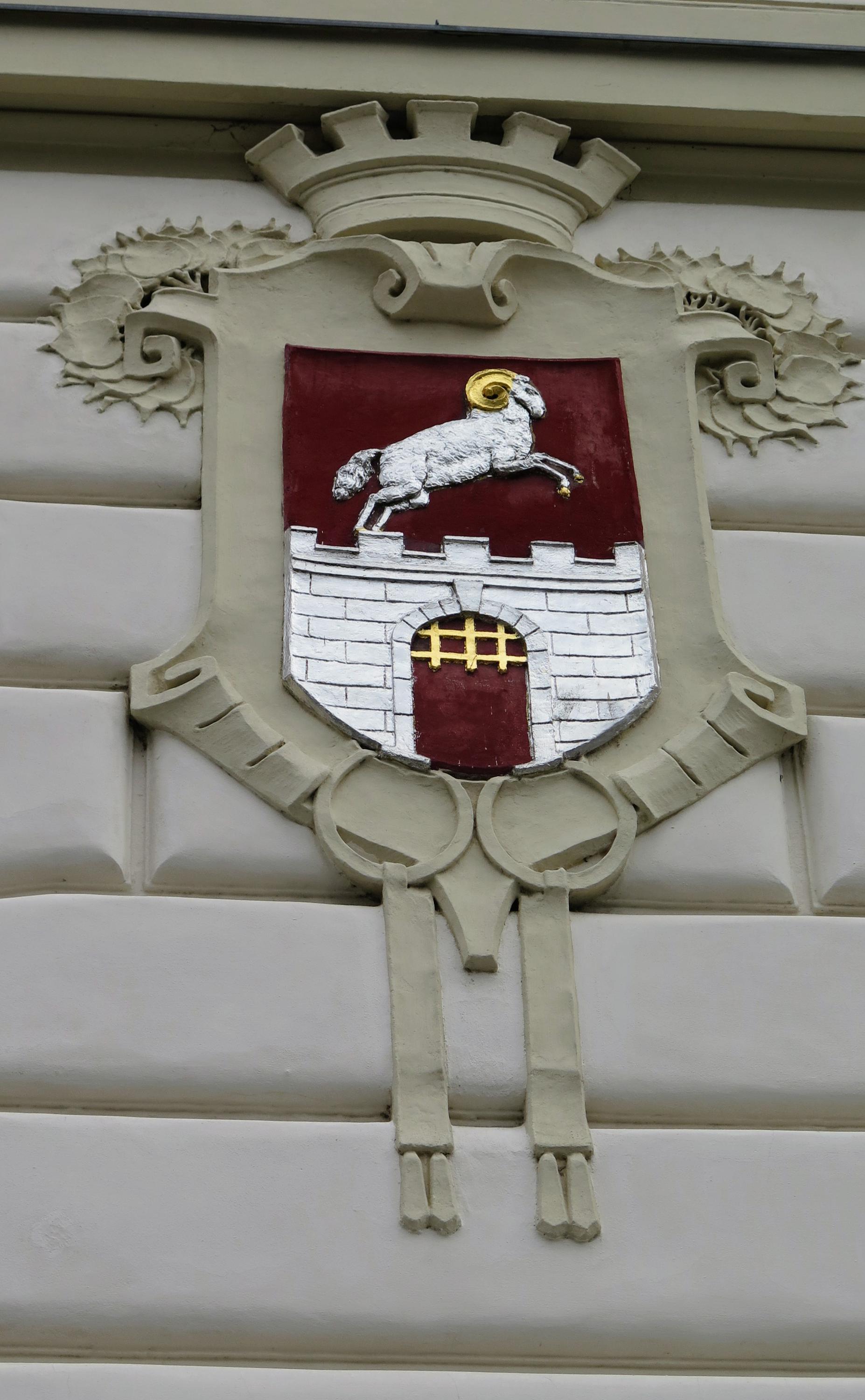 Obchodní akademie a Gymnázium Bubeneč foto 6