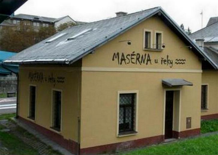 Masérna u řeky foto 4
