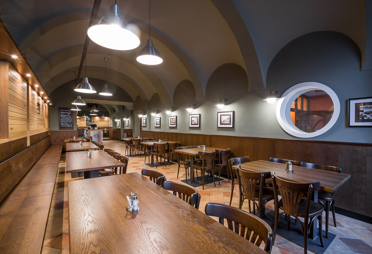 Hotel Concertino - Restaurace Zlatá Husa foto 3