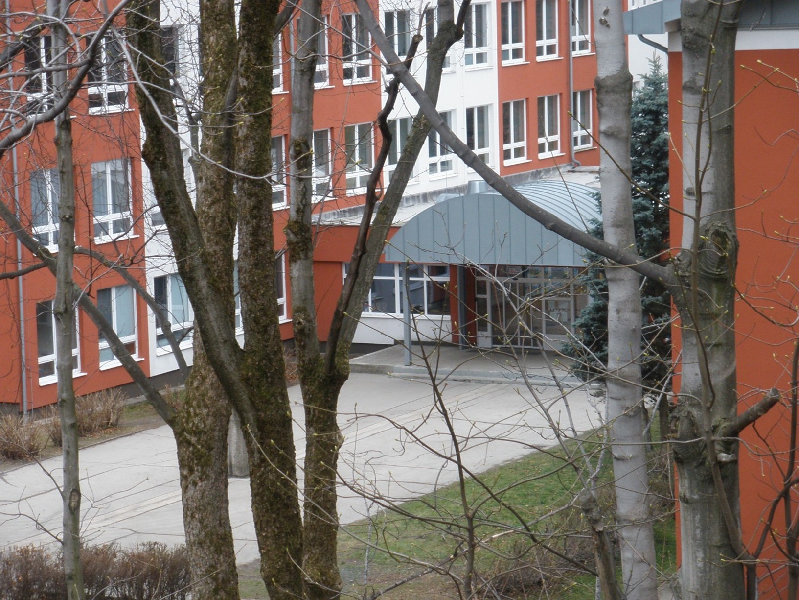 ZŠ a MŠ Desná foto 2