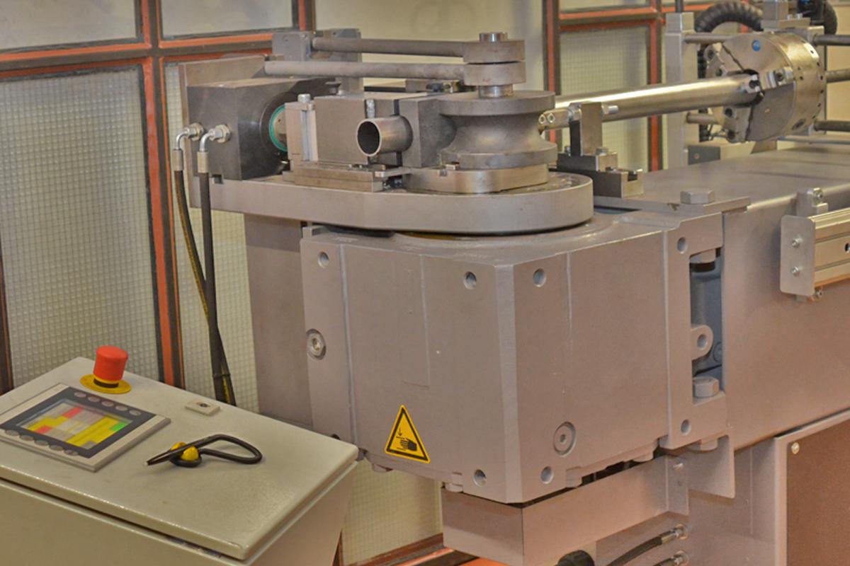 AMILU s.r.o - Ohýbání trubek a profilů