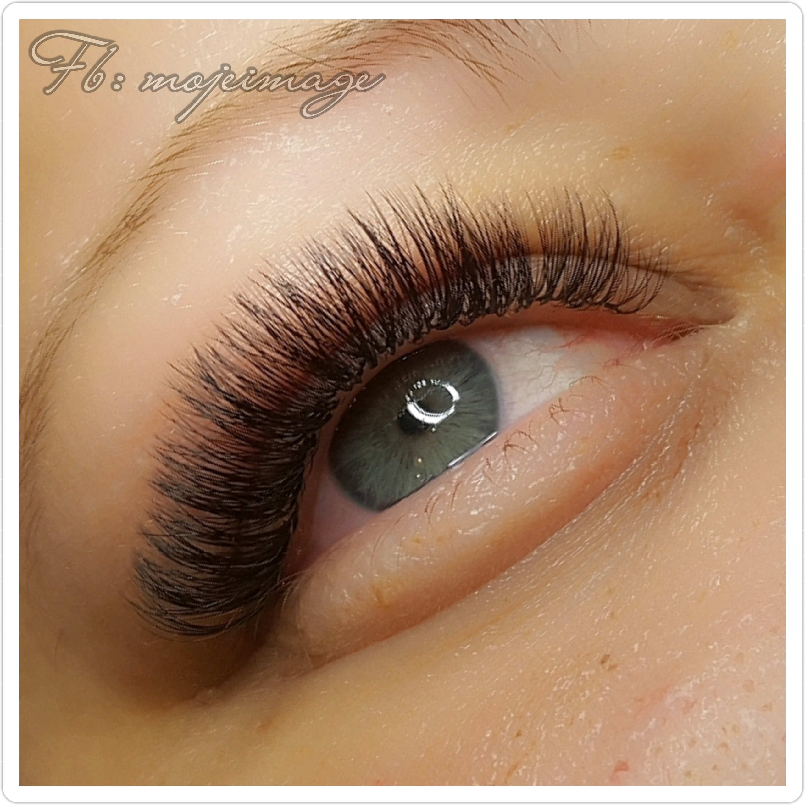 Řasy pro tebe - Nikol Kešelová foto 2