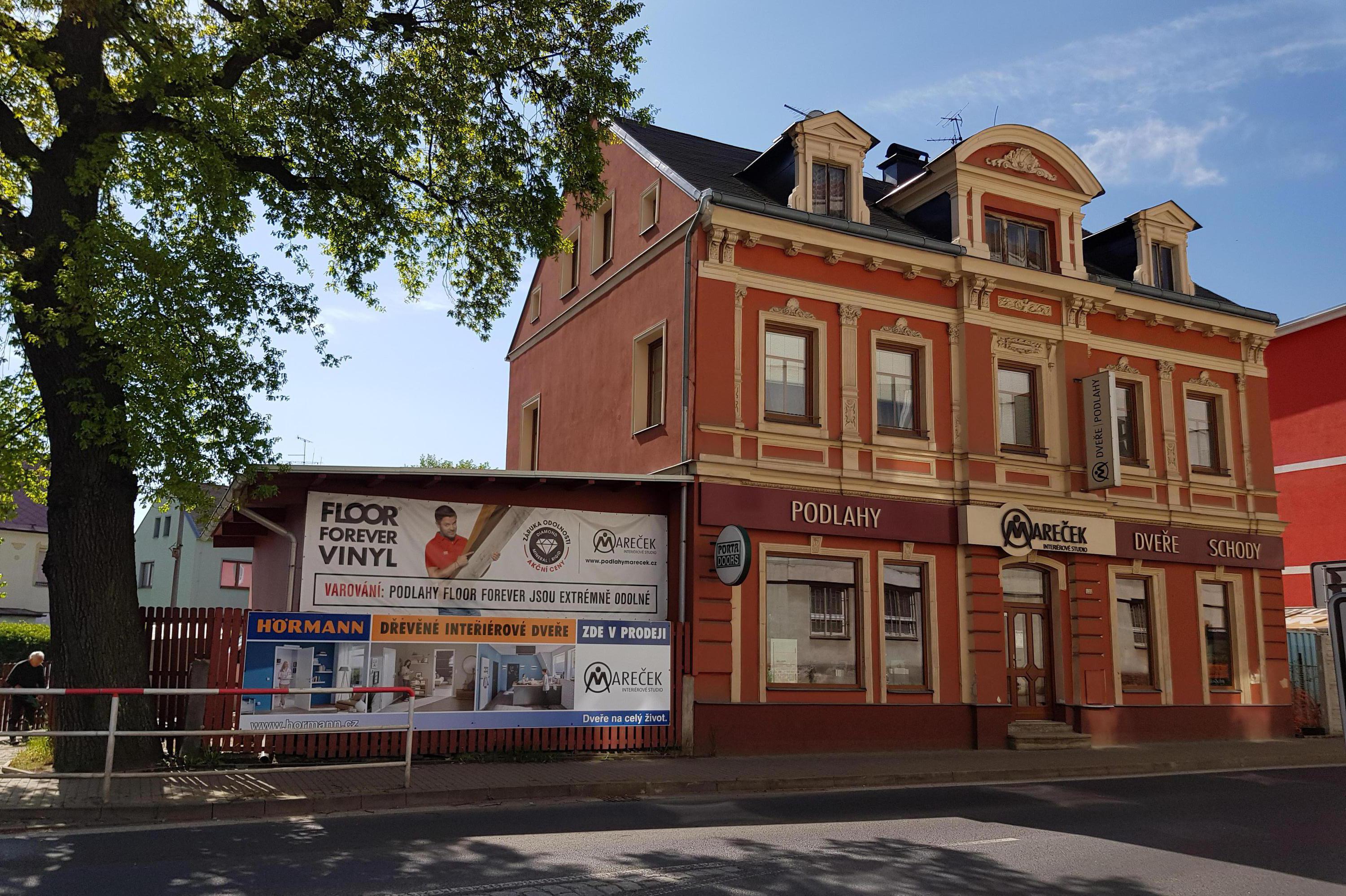 Podlahy - Dveře Mareček