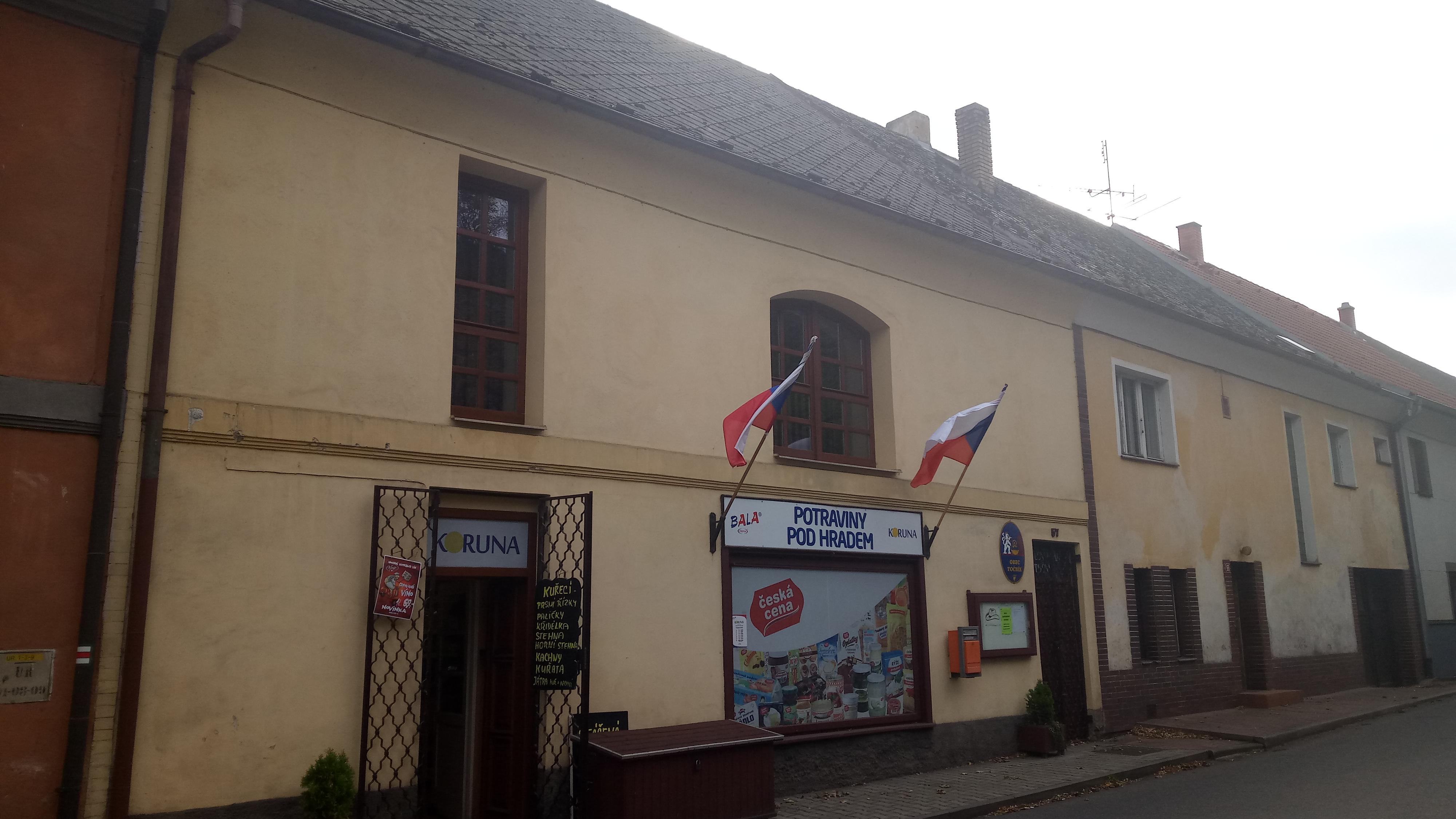Točník - obecní úřad foto 3
