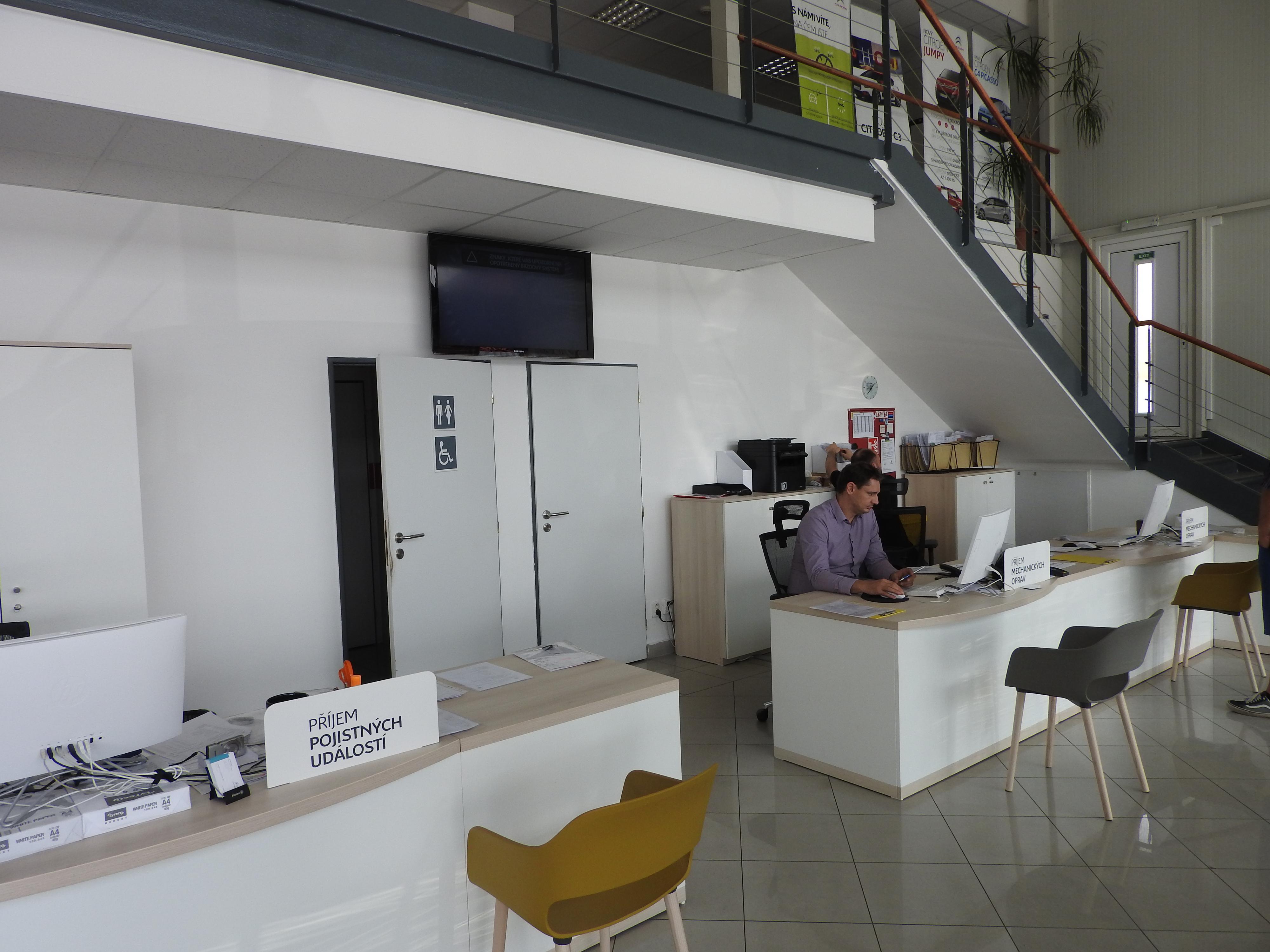 Autoport s.r.o. - Autorizovaný prodej a servis vozů Citroën foto 3