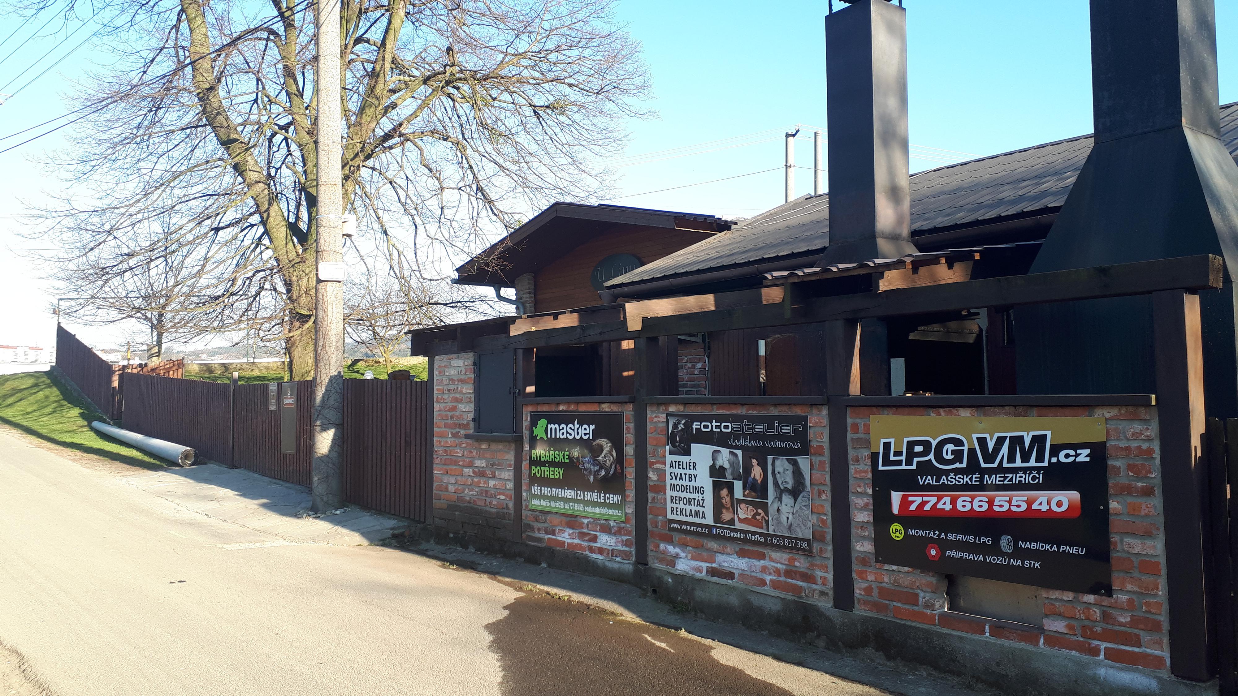 Zahradní restaurace Pod Lípou foto 6