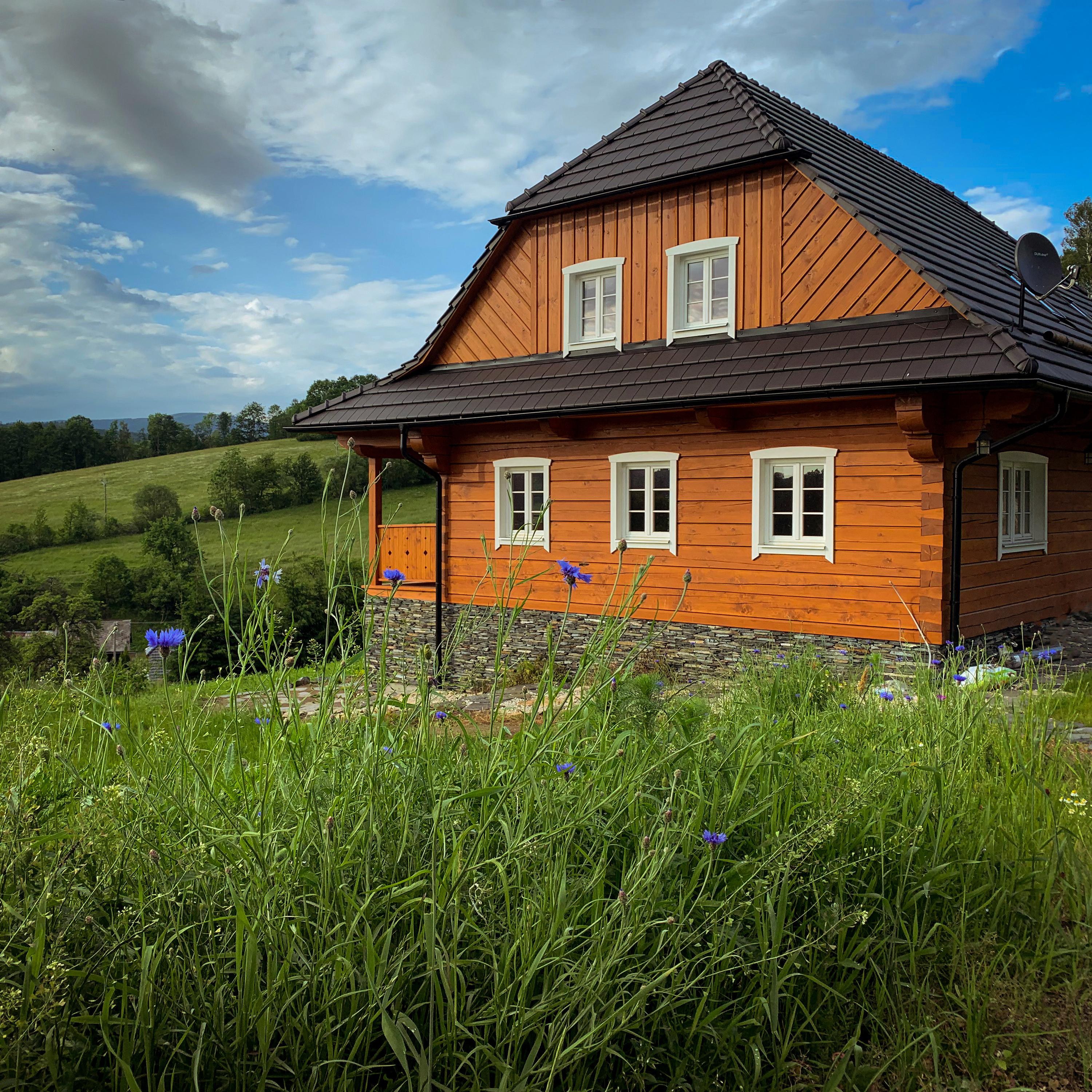 Chaloupka pod strání foto 1