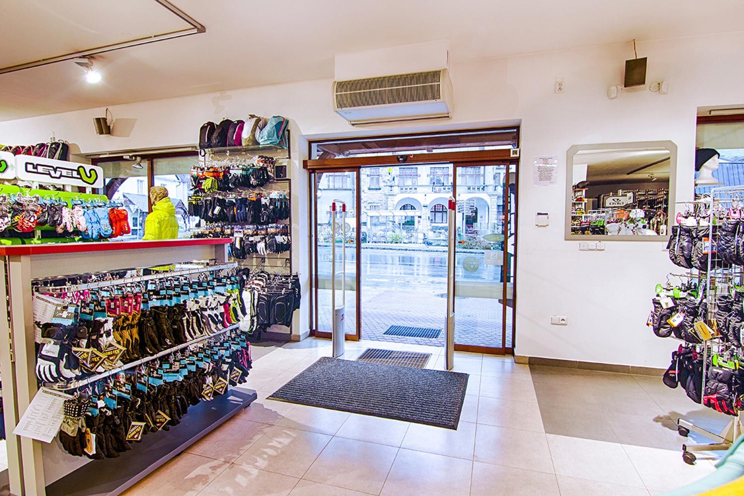 P-Sport - půjčovna lyží foto 4