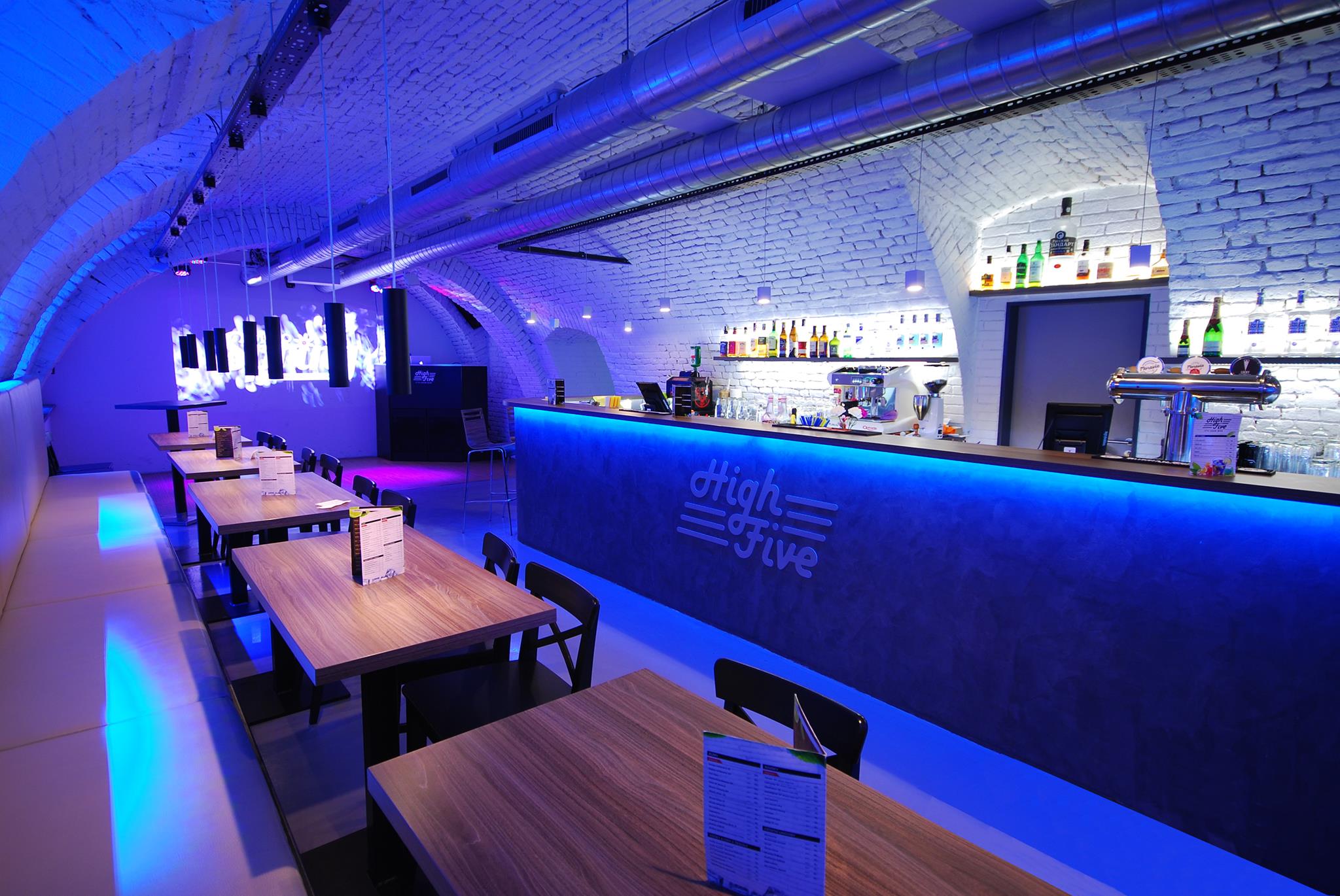 HighFive - it's your bar foto 2