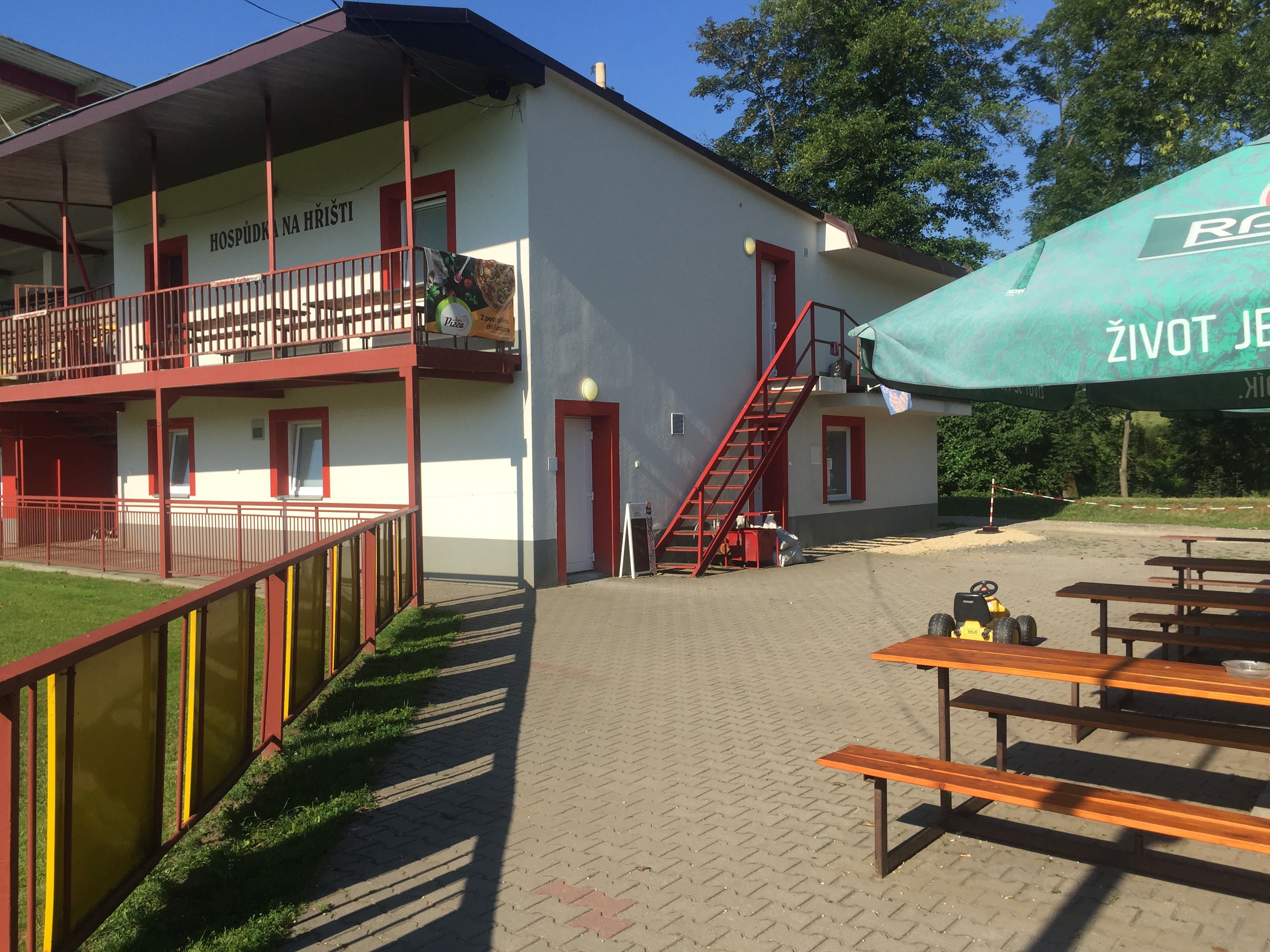 Hospůdka na hřišti