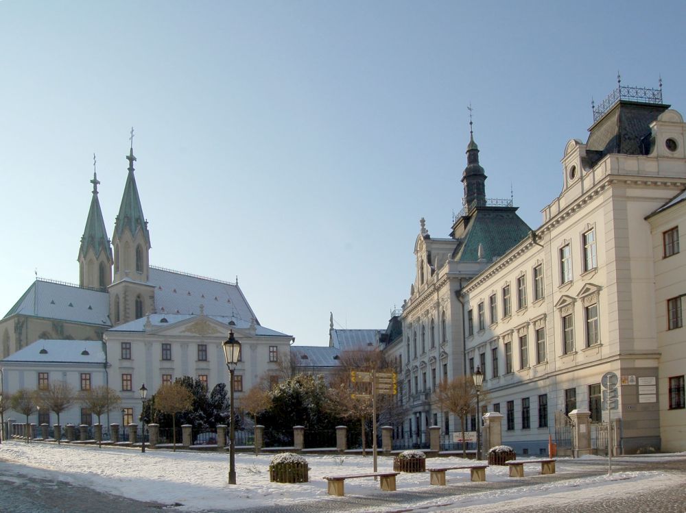 Arcibiskupské gymnázium v Kroměříži foto 5