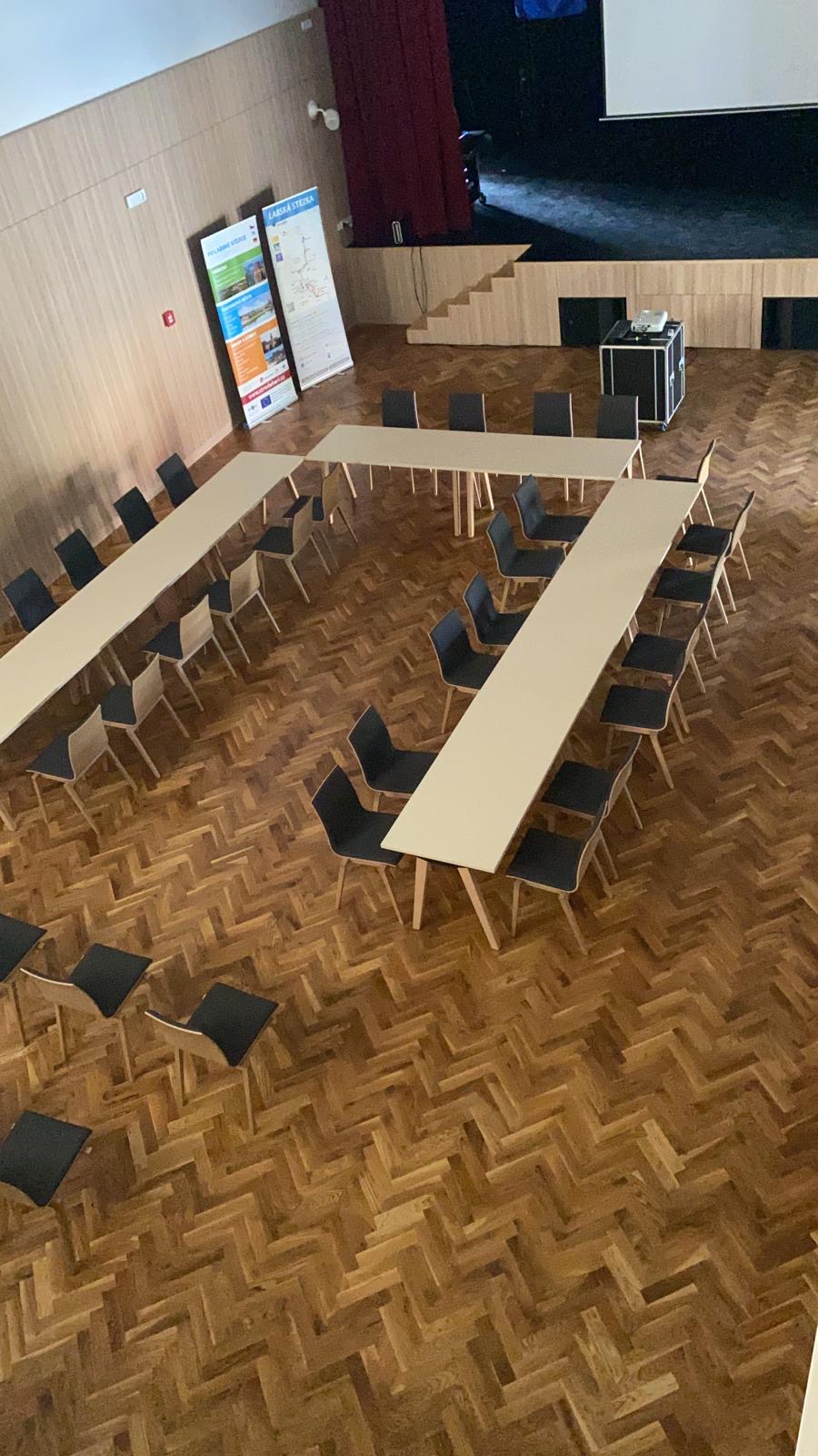 Kulturní dům Říp a 3D kino foto 2