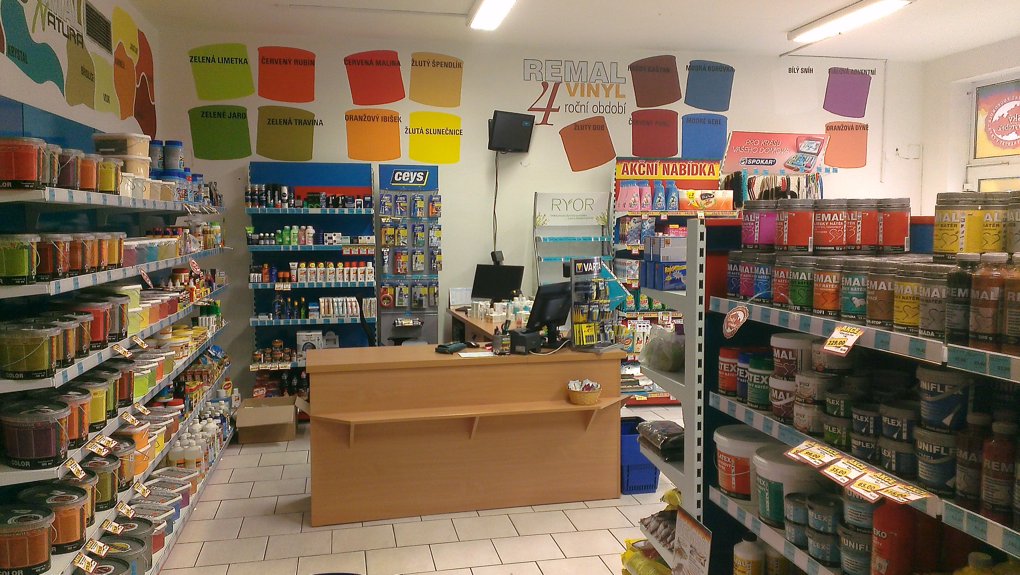 BARVY A LAKY DROGERIE foto 6
