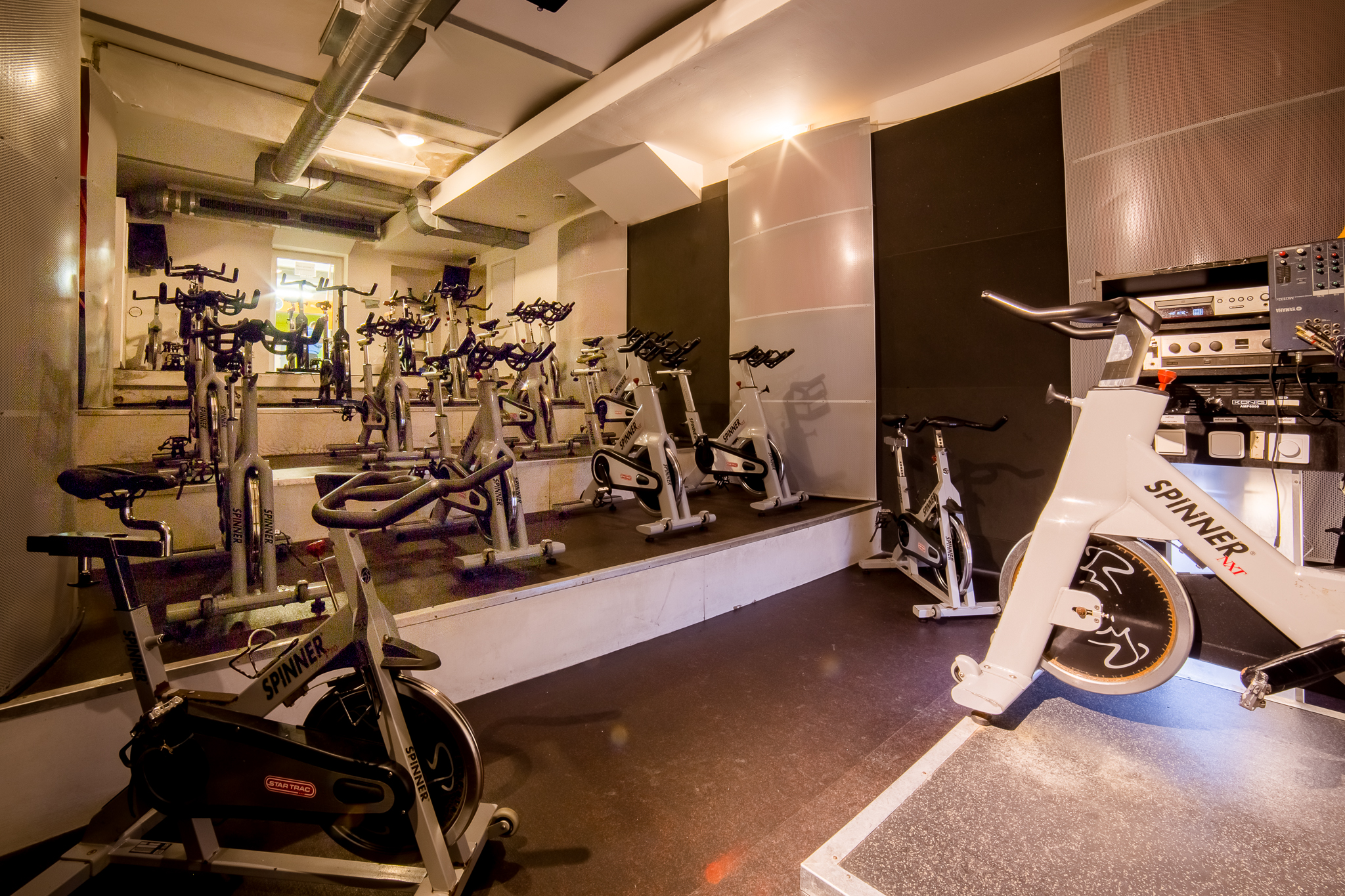 SPINNING & FITNESS foto 2