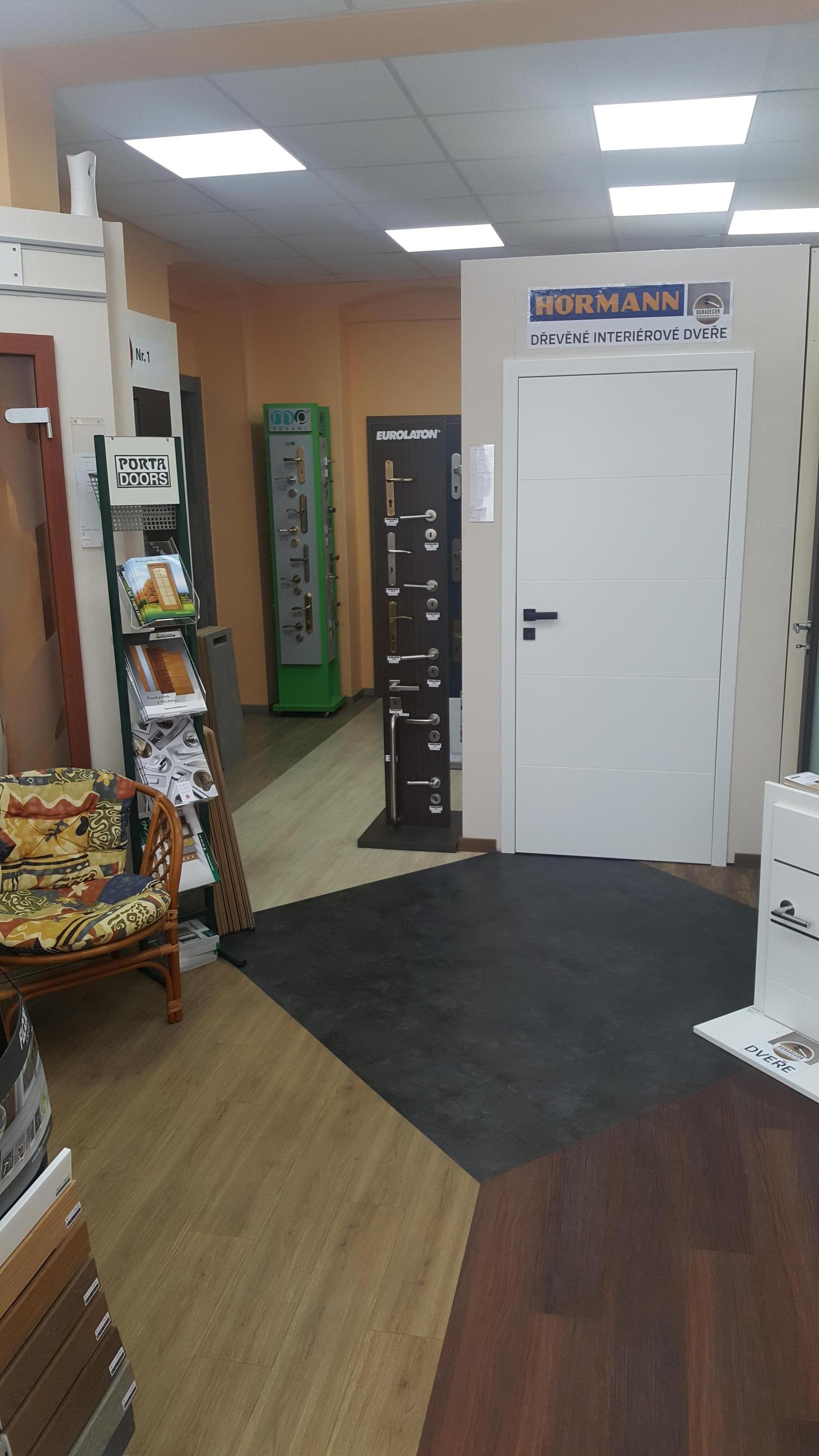 Podlahy - Dveře Mareček foto 3