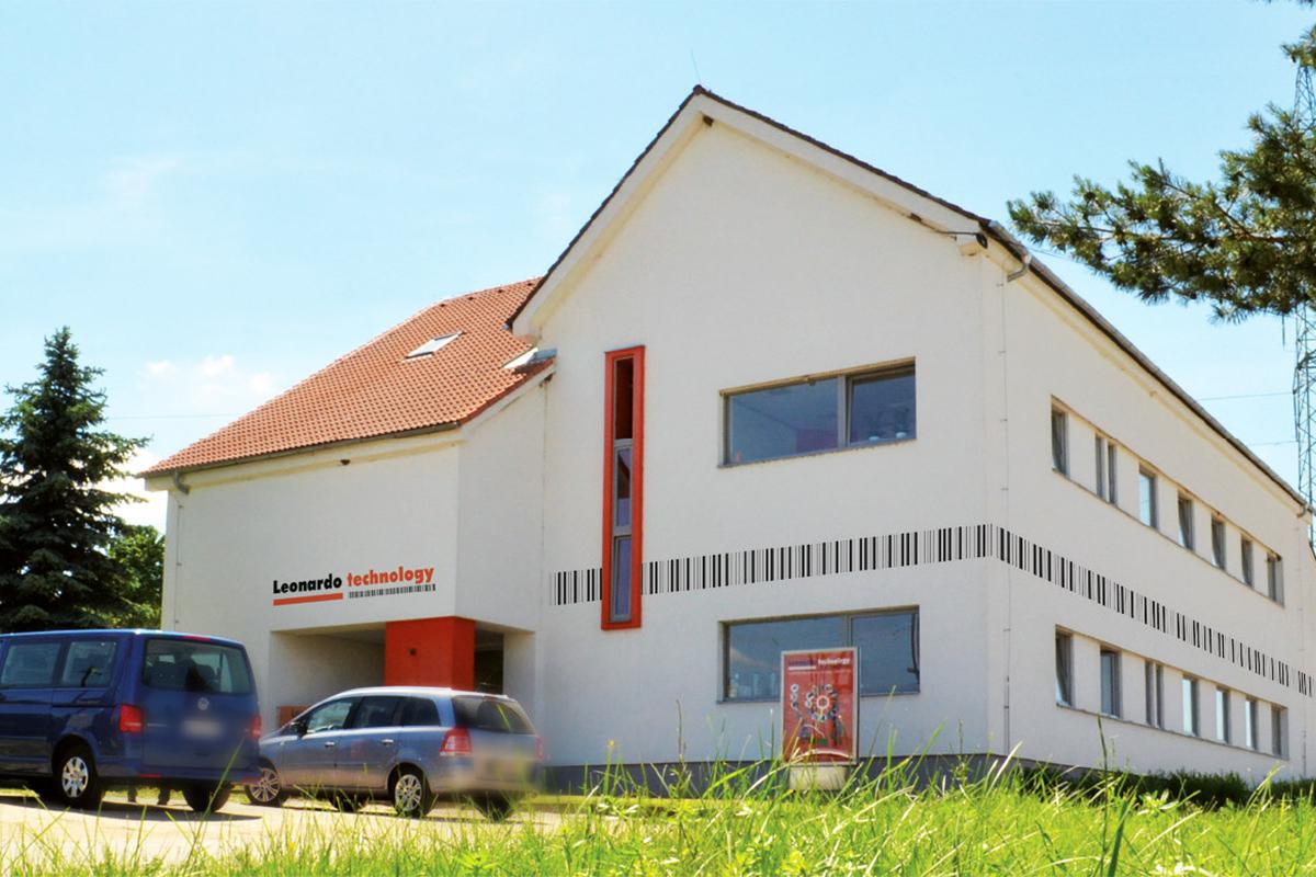 Leonardo technology s.r.o.