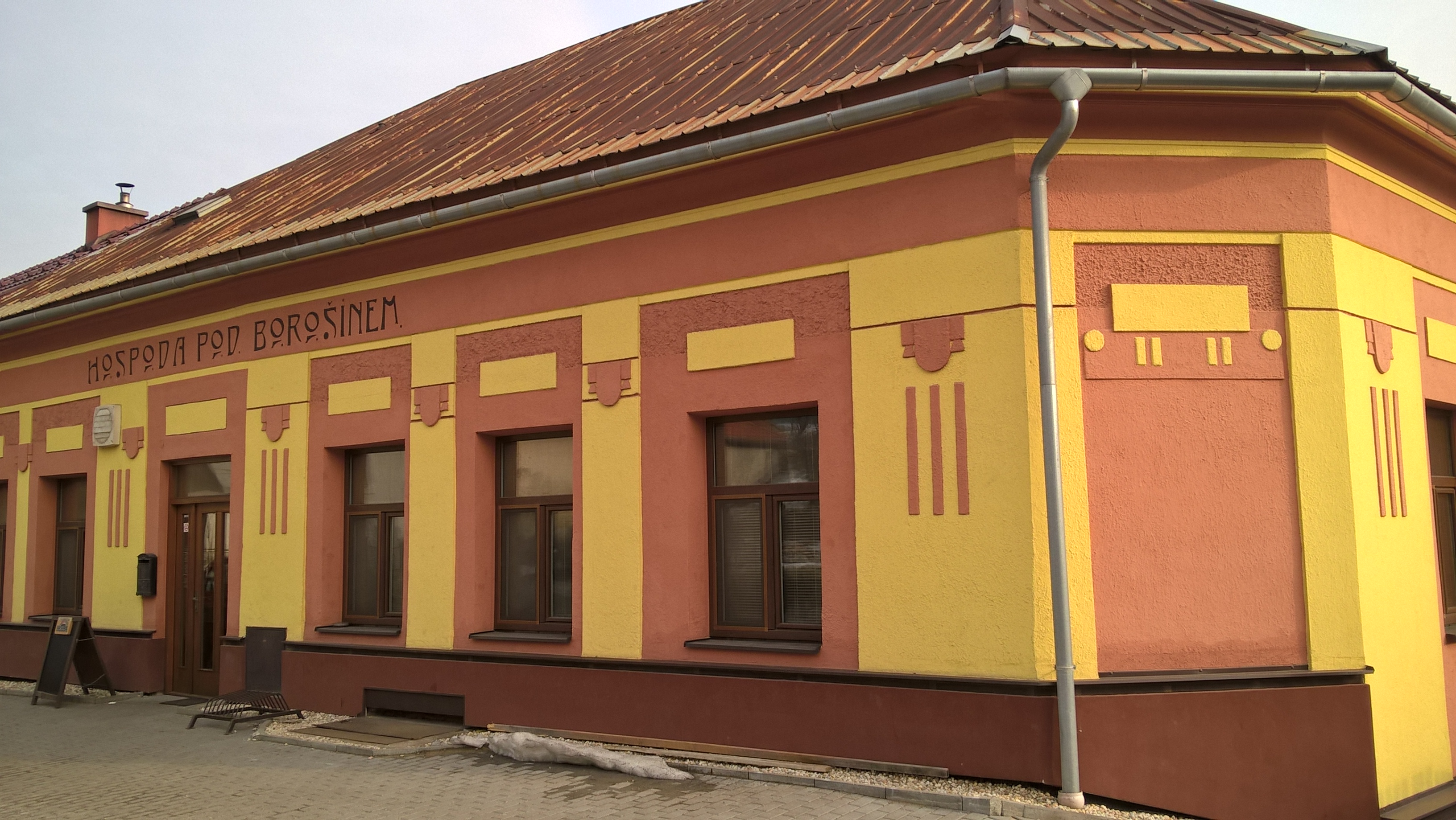 RESTAURACE POD BOROŠÍNEM foto 2