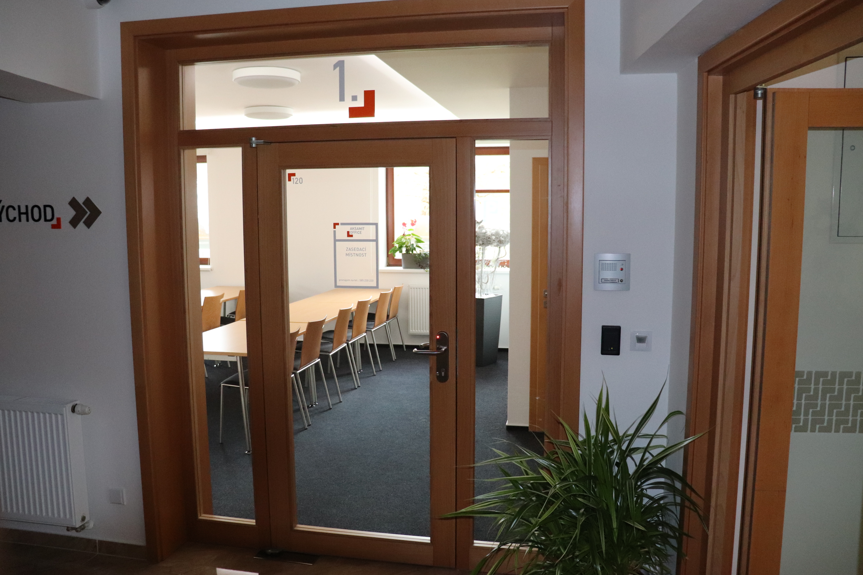 AKSAMIT OFFICE foto 3