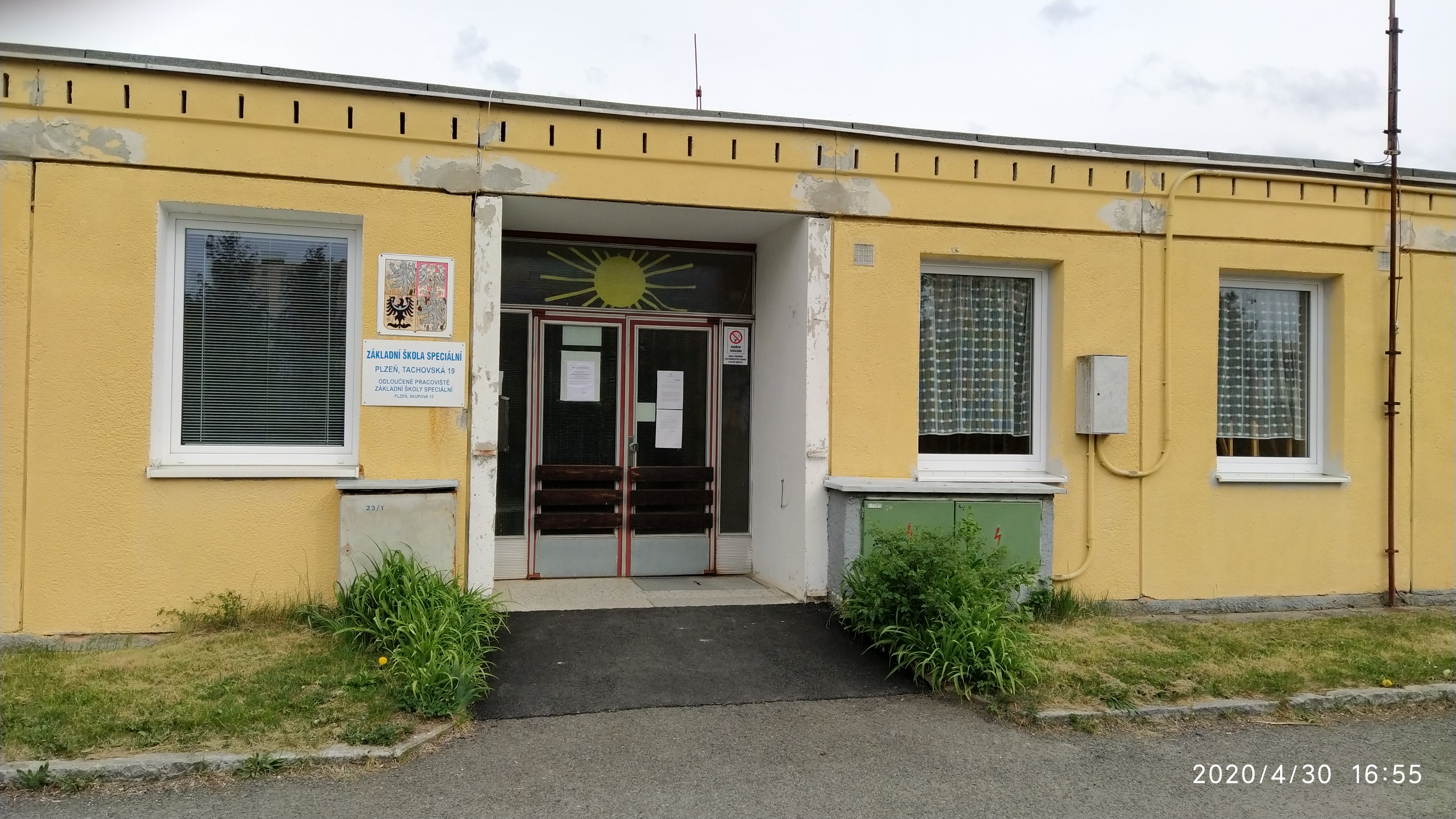 ZŠ speciální Plzeň, Tachovská