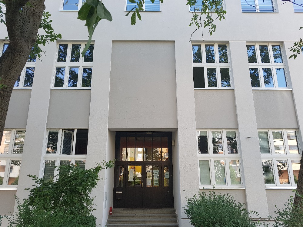 Střední odborná škola uměleckořemeslná, s.r.o. foto 3