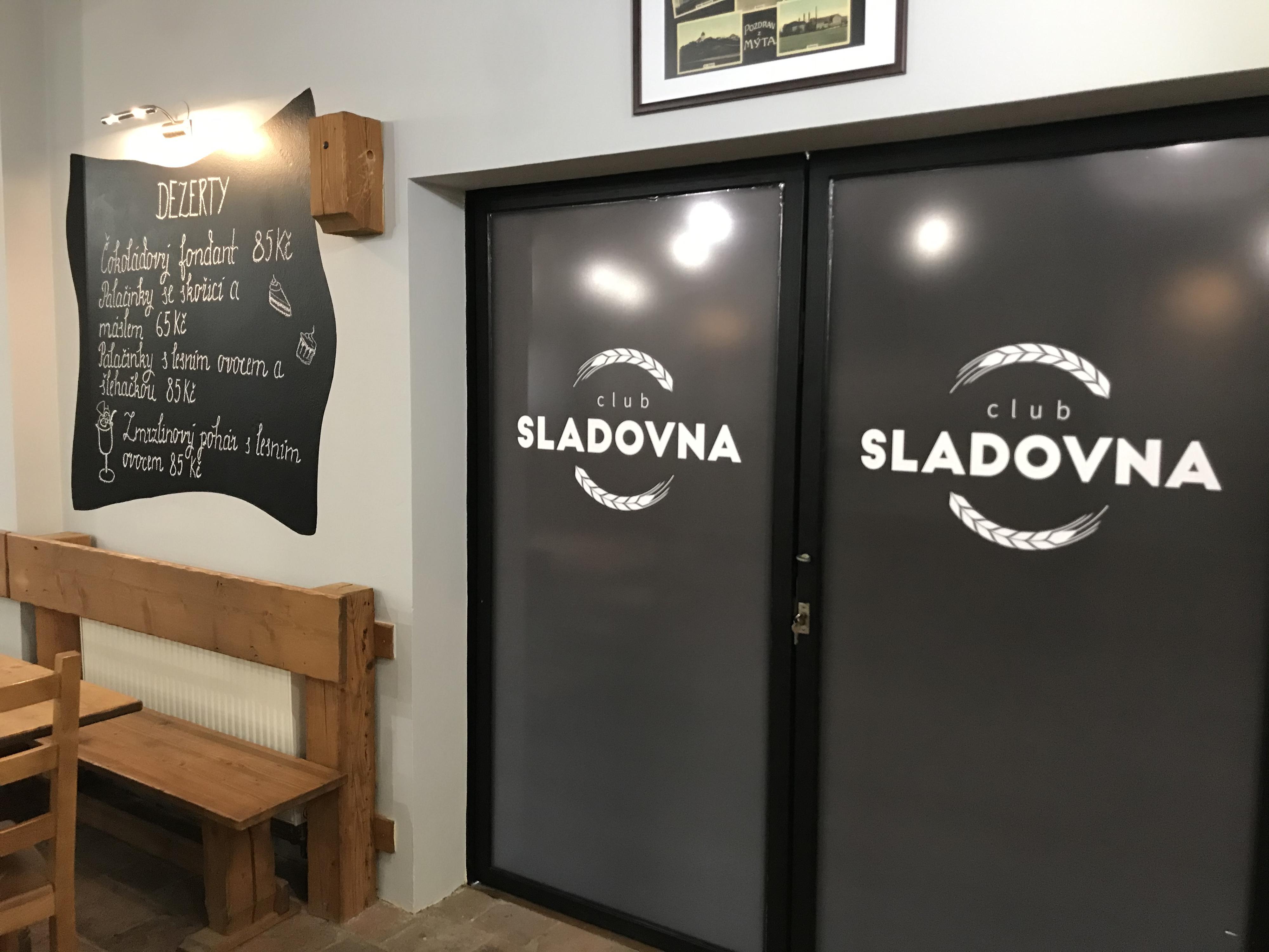 Restaurace - CLUB SLADOVNA foto 2