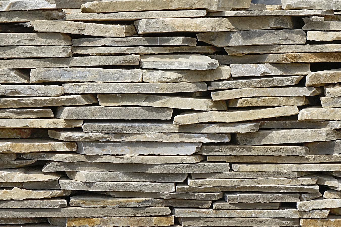 Těrchovský kámen, břidlice, okrasné kačírky.