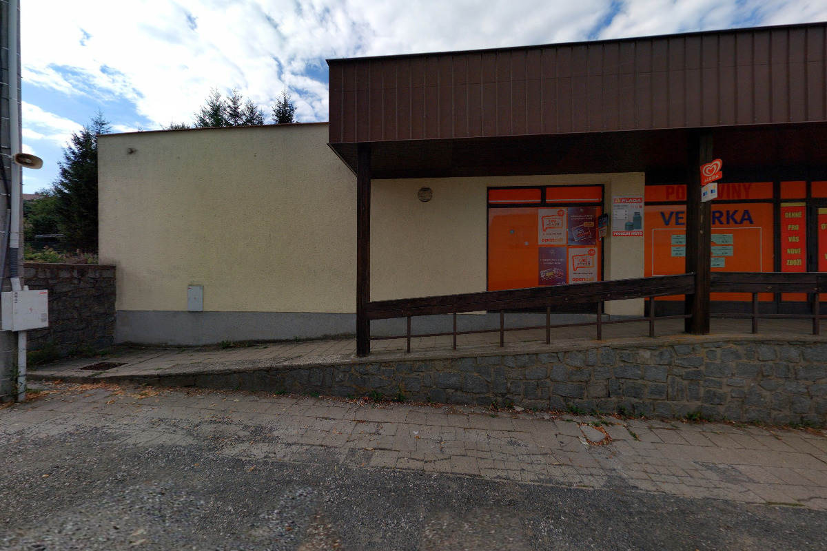 Mini market