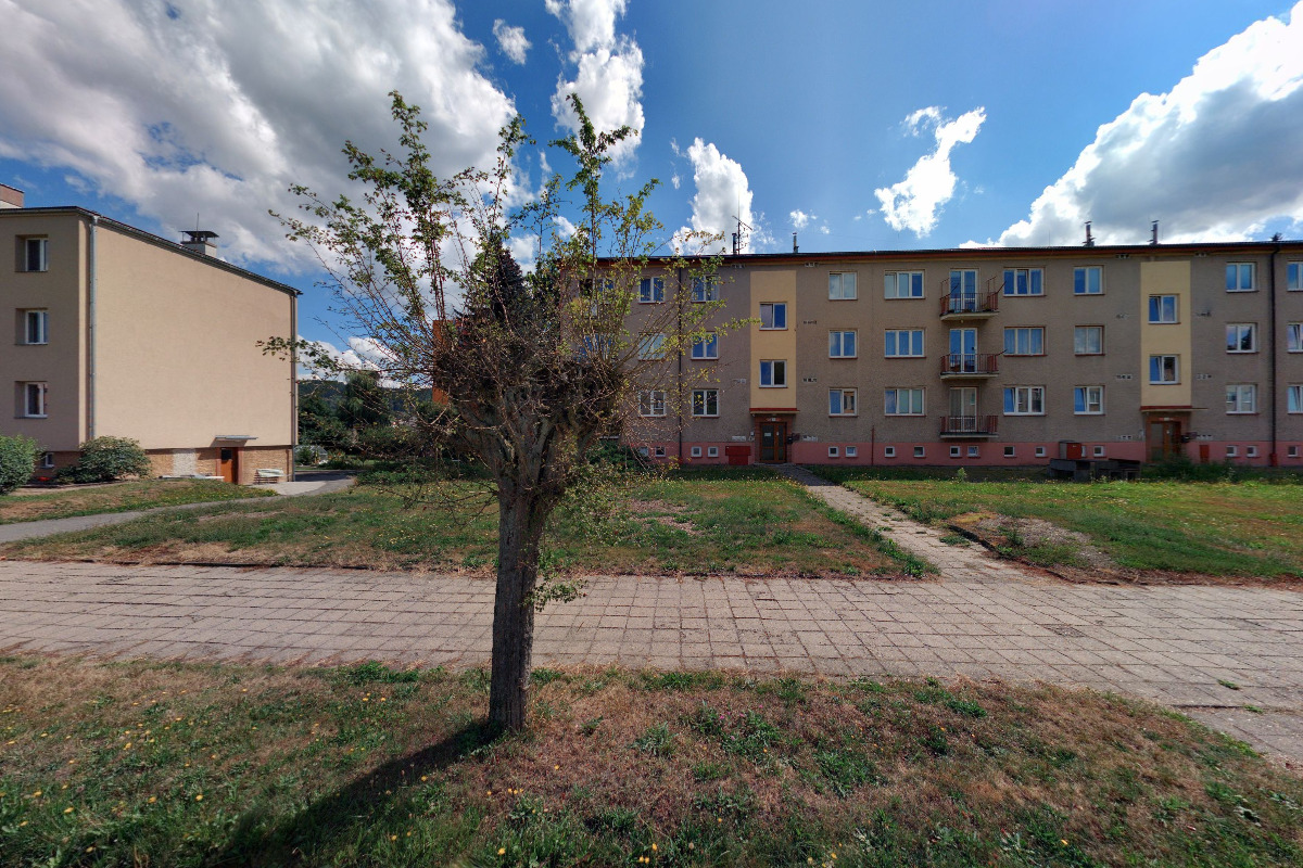 Ing. Vratislav Beran - výrobce plastových váz