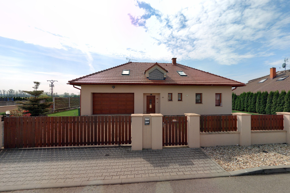 Trade - MB, Václav Vávra