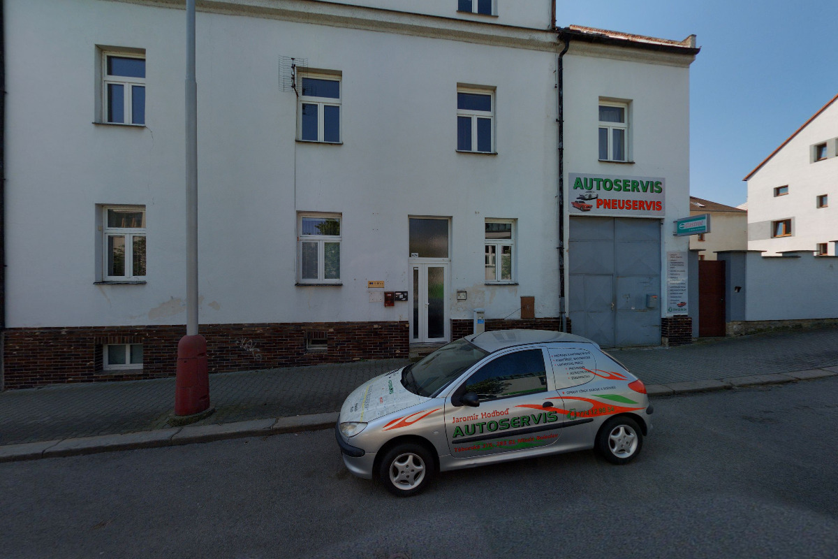 Bc. Monika Halešová - English-Mania