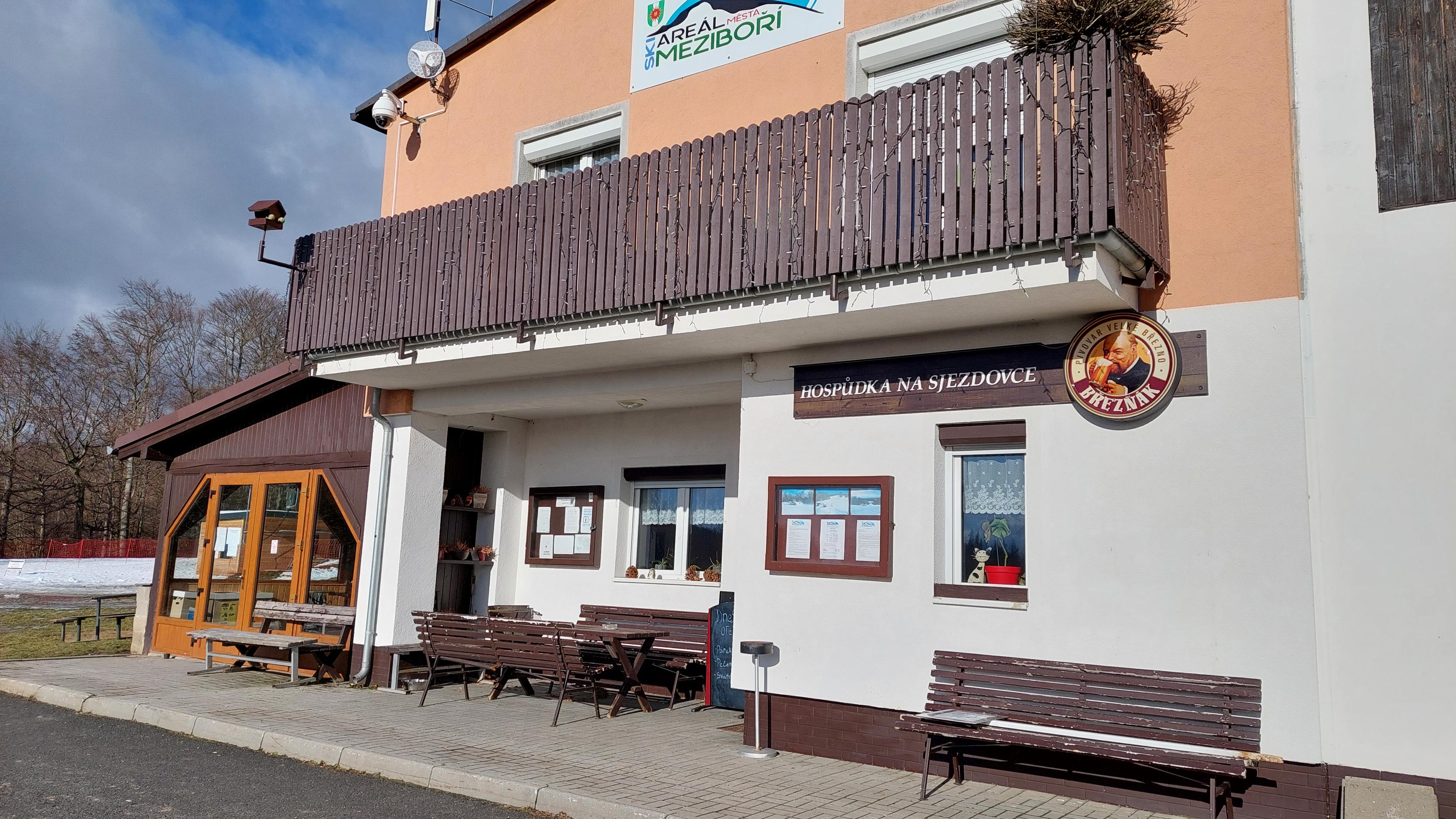 Občerstvení u sjezdovky Meziboří foto 4