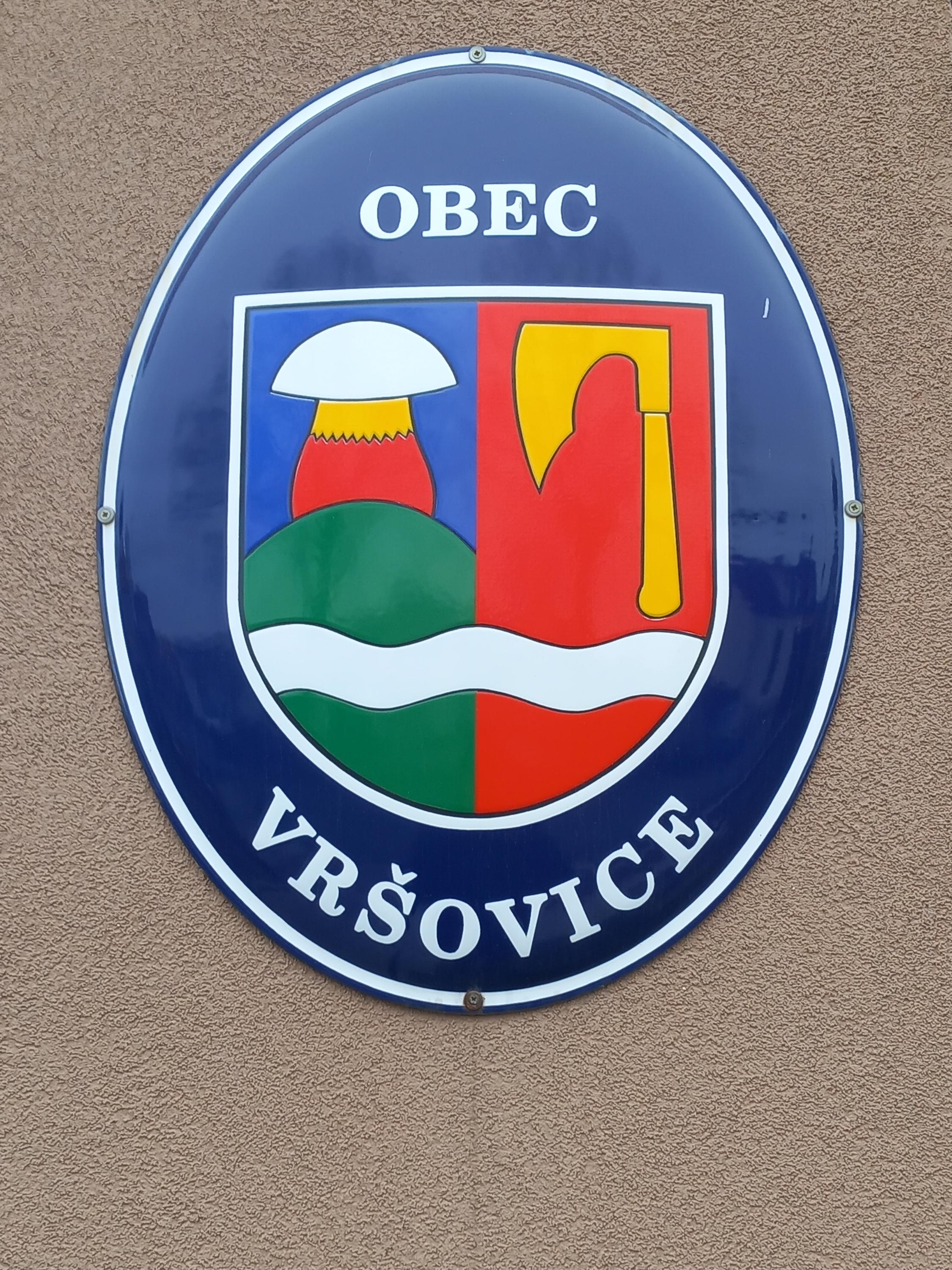 Vršovice - obecní úřad foto 3