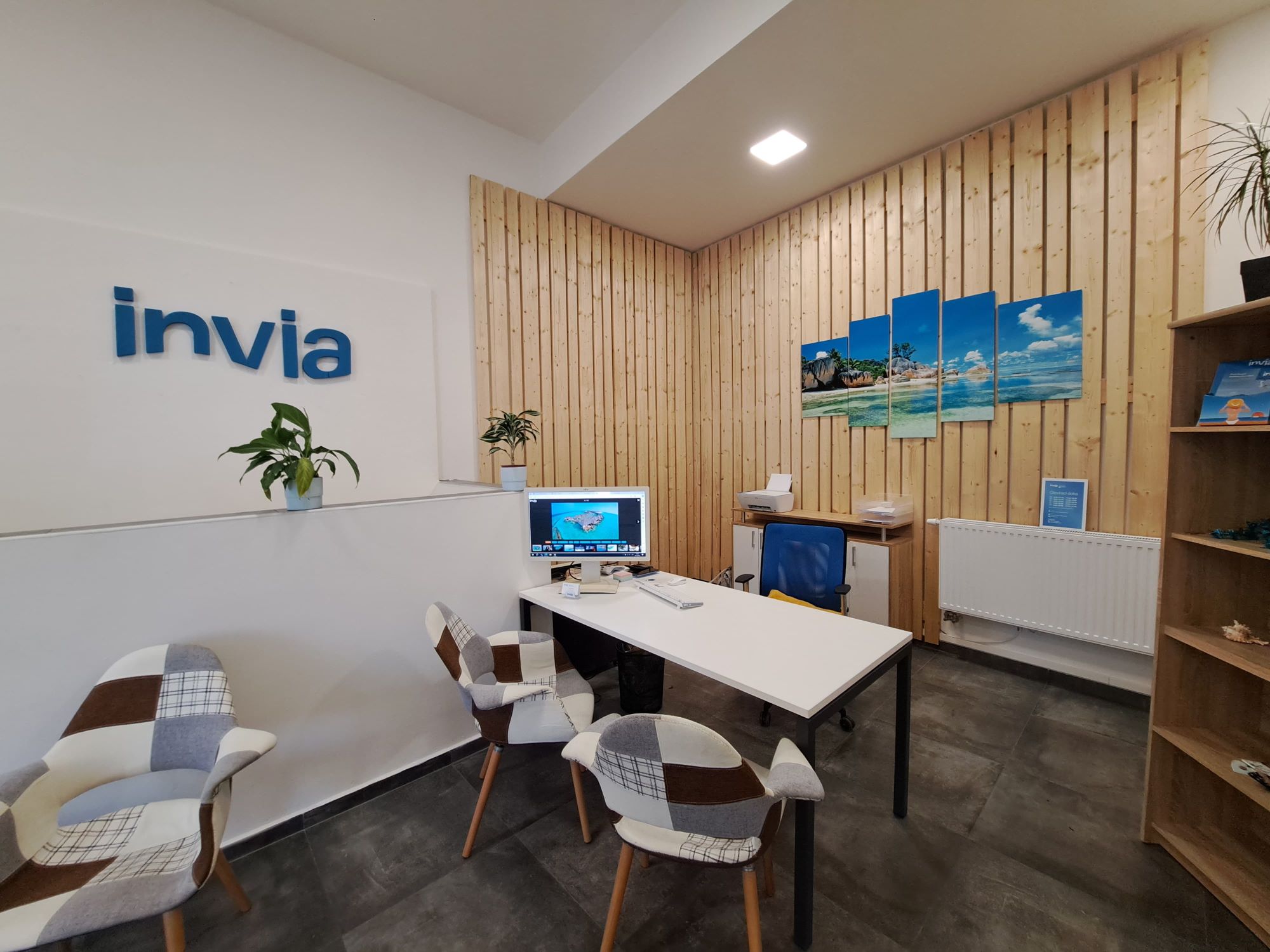 Invia - cestovní agentura foto 2
