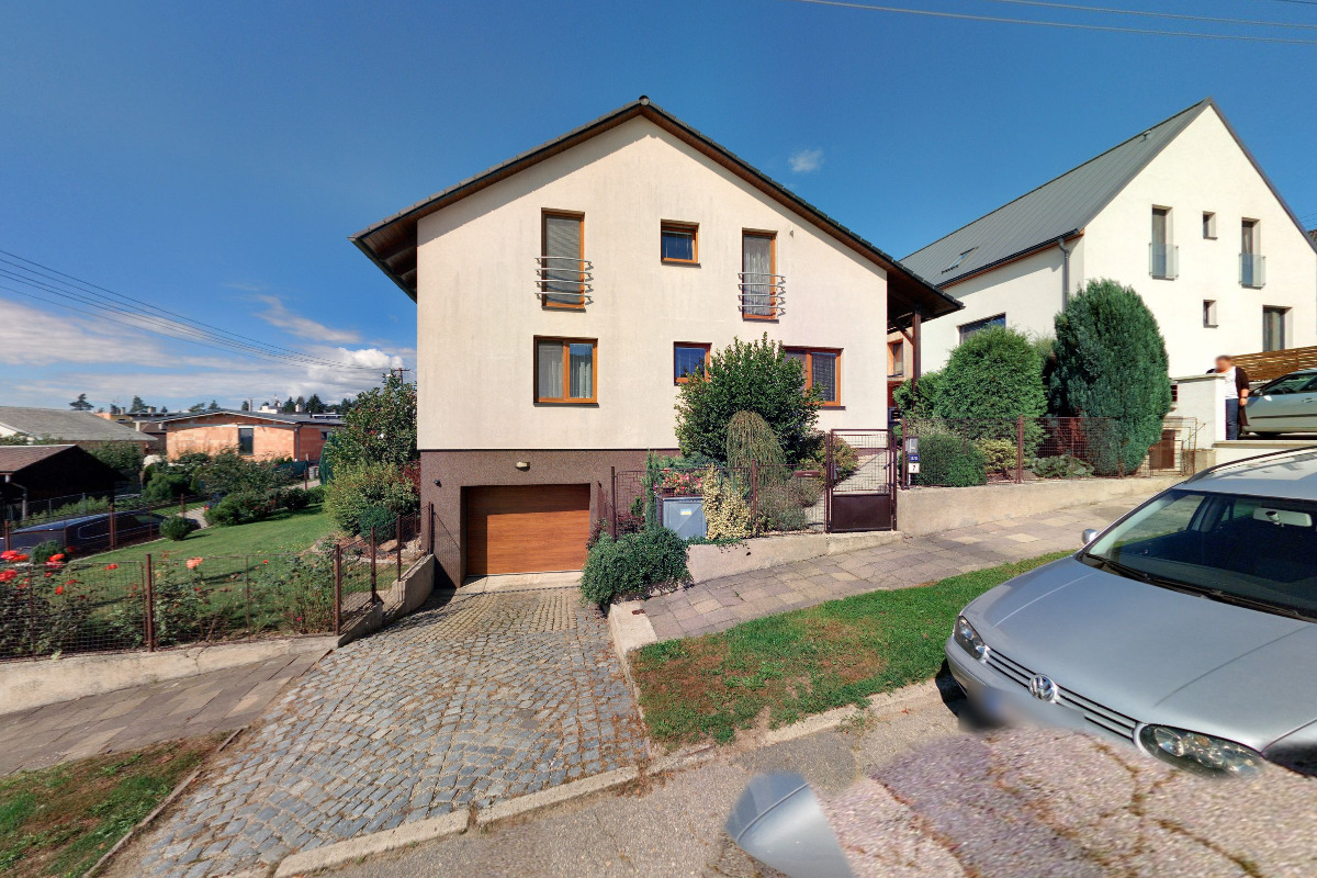 Přístrojová pedikúra - Jana Karbanová